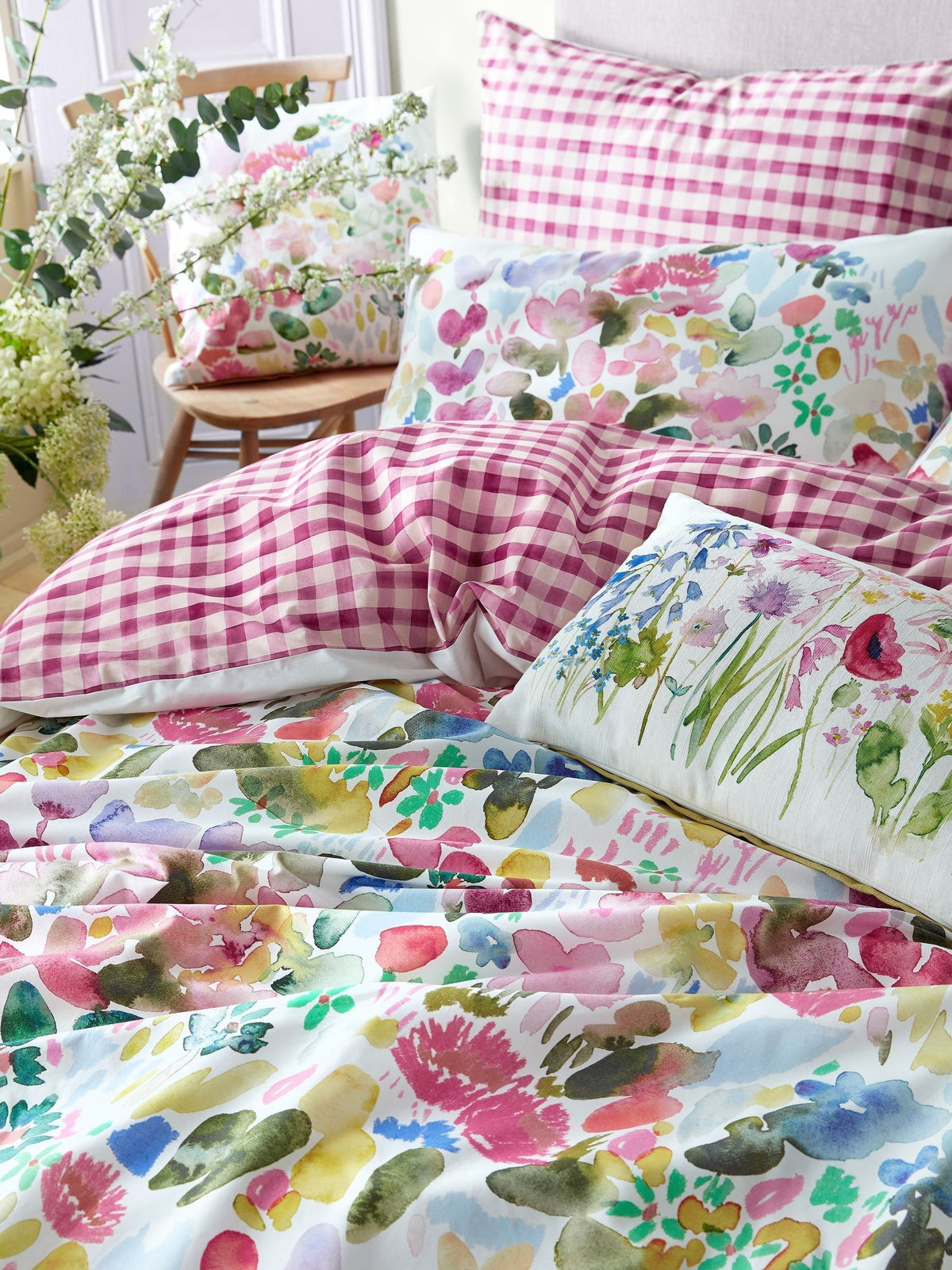 Bluebellgray Cerise Pink Flora duvet cover and pillowcase set - British product