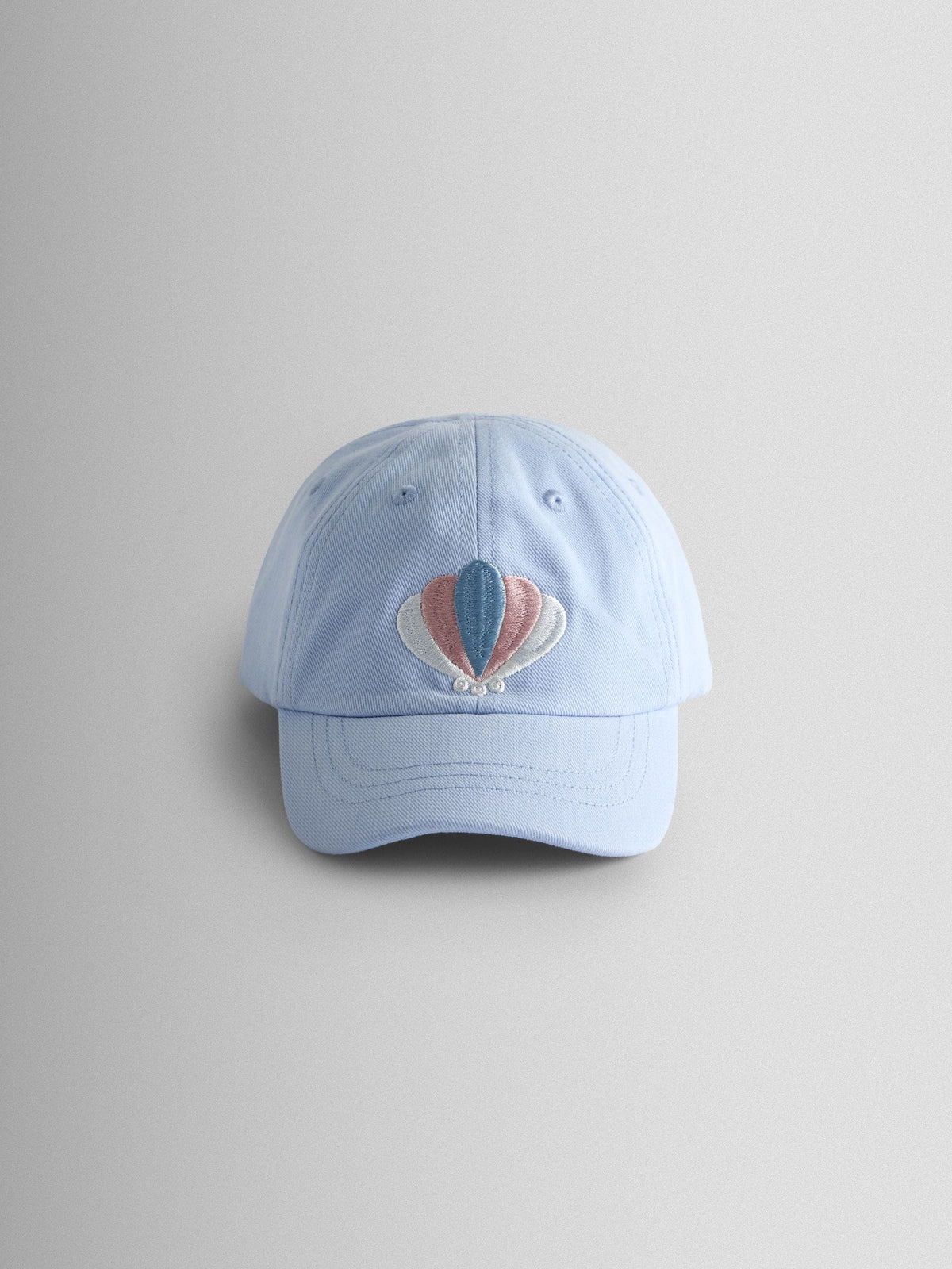 JoJo Maman Bébé shell embroidered baby cap, UK version