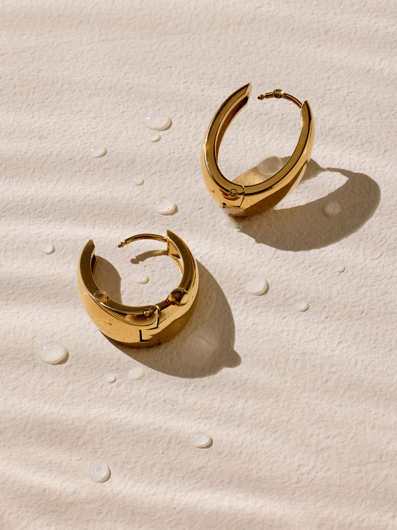 Gold tone oval hoop earrings stainless steel - British product