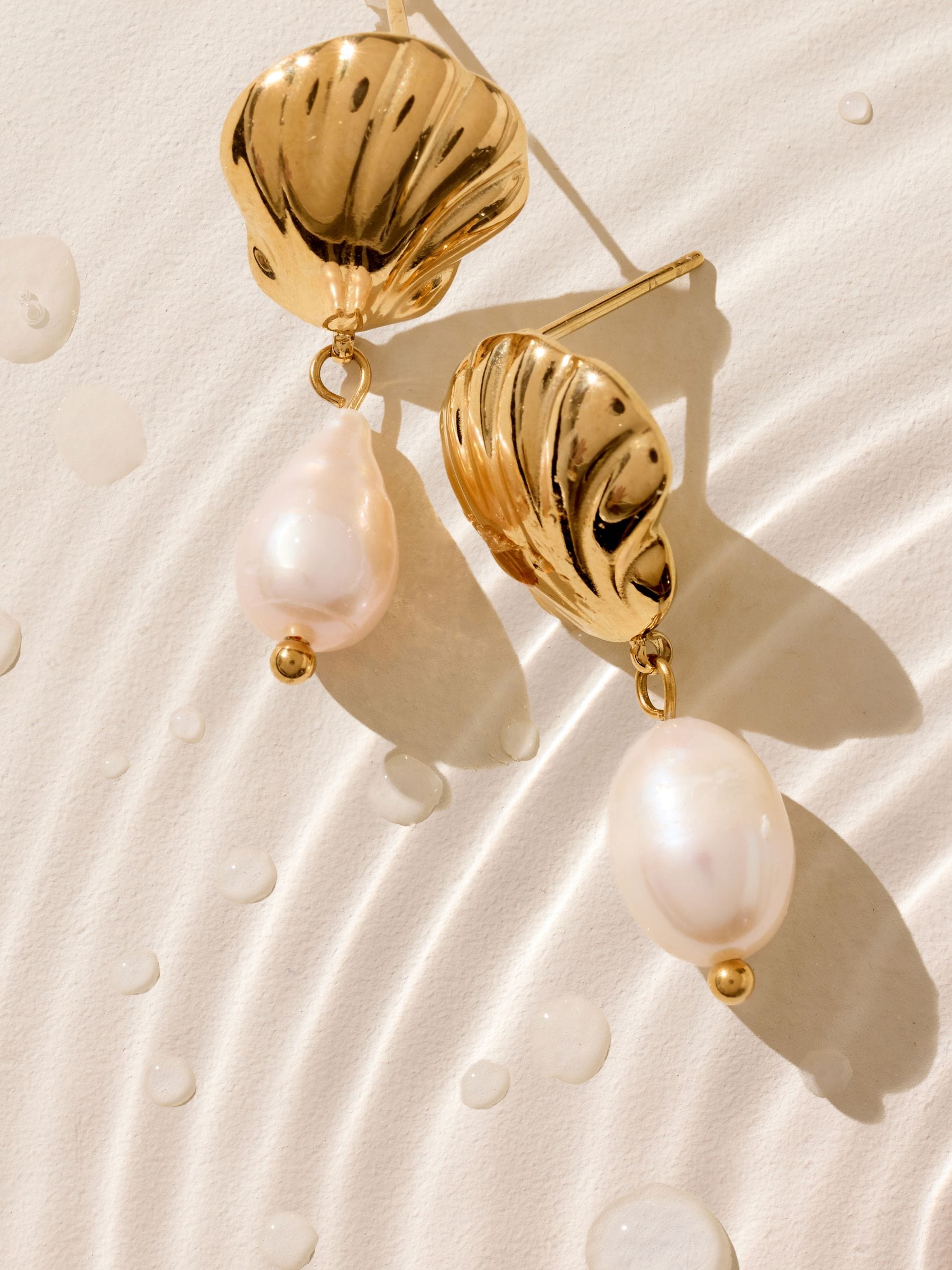 Gold tone waterproof pearl drop earrings - British product
