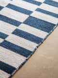 Gallery Home blue Preston jacquard rug 120x180cm (British brand)