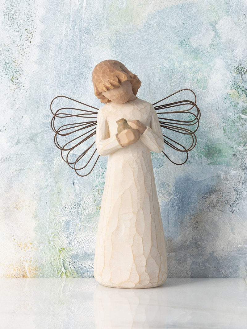 Willow Tree Cream Angel of Healing figurine 13cm, imported from the UK