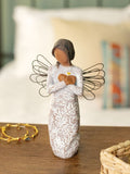 Willow Tree Remembrance figurine darker skin 13cm, imported from the UK