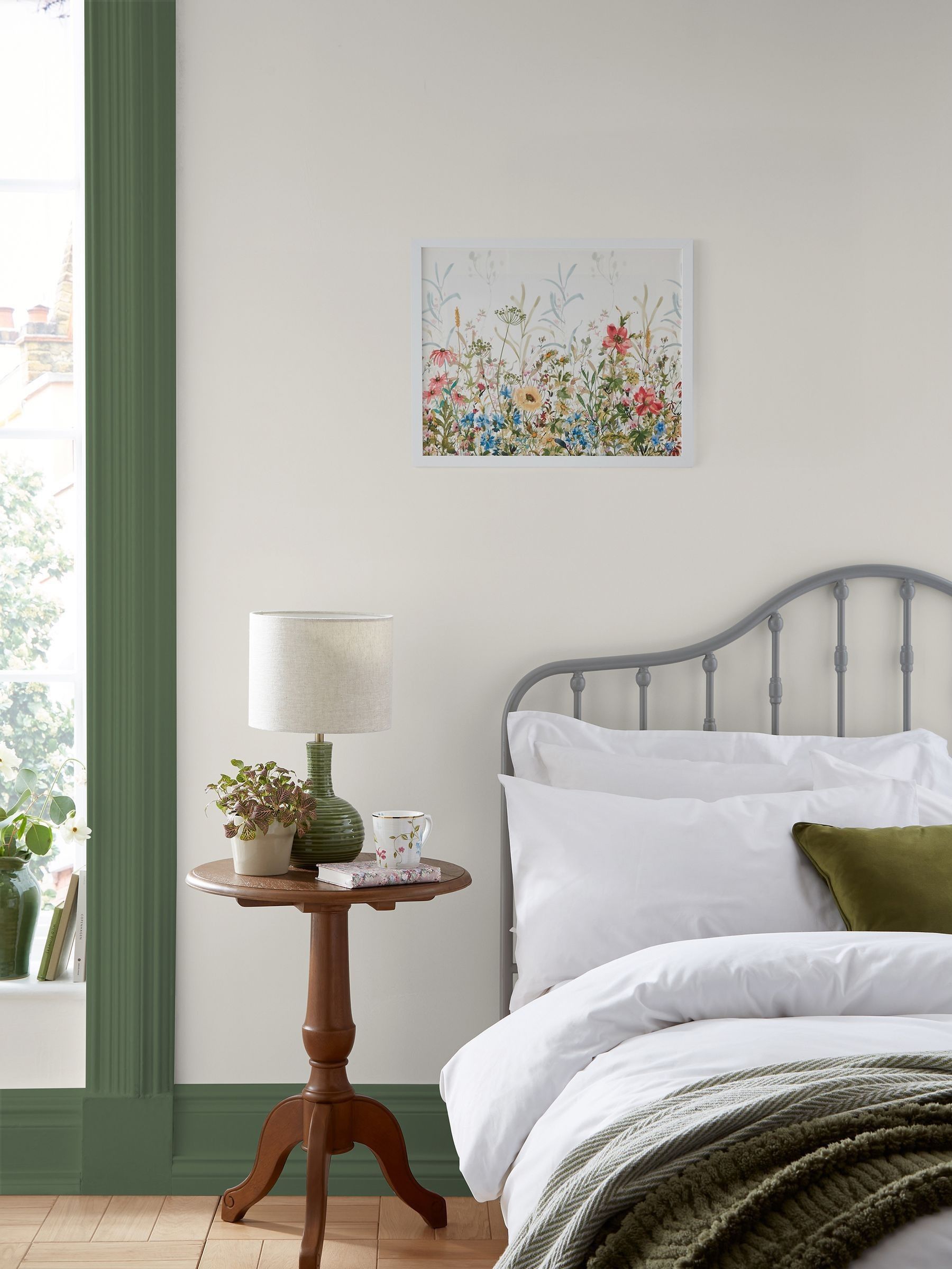 Laura Ashley white poppy meadow small wall art frame, UK version