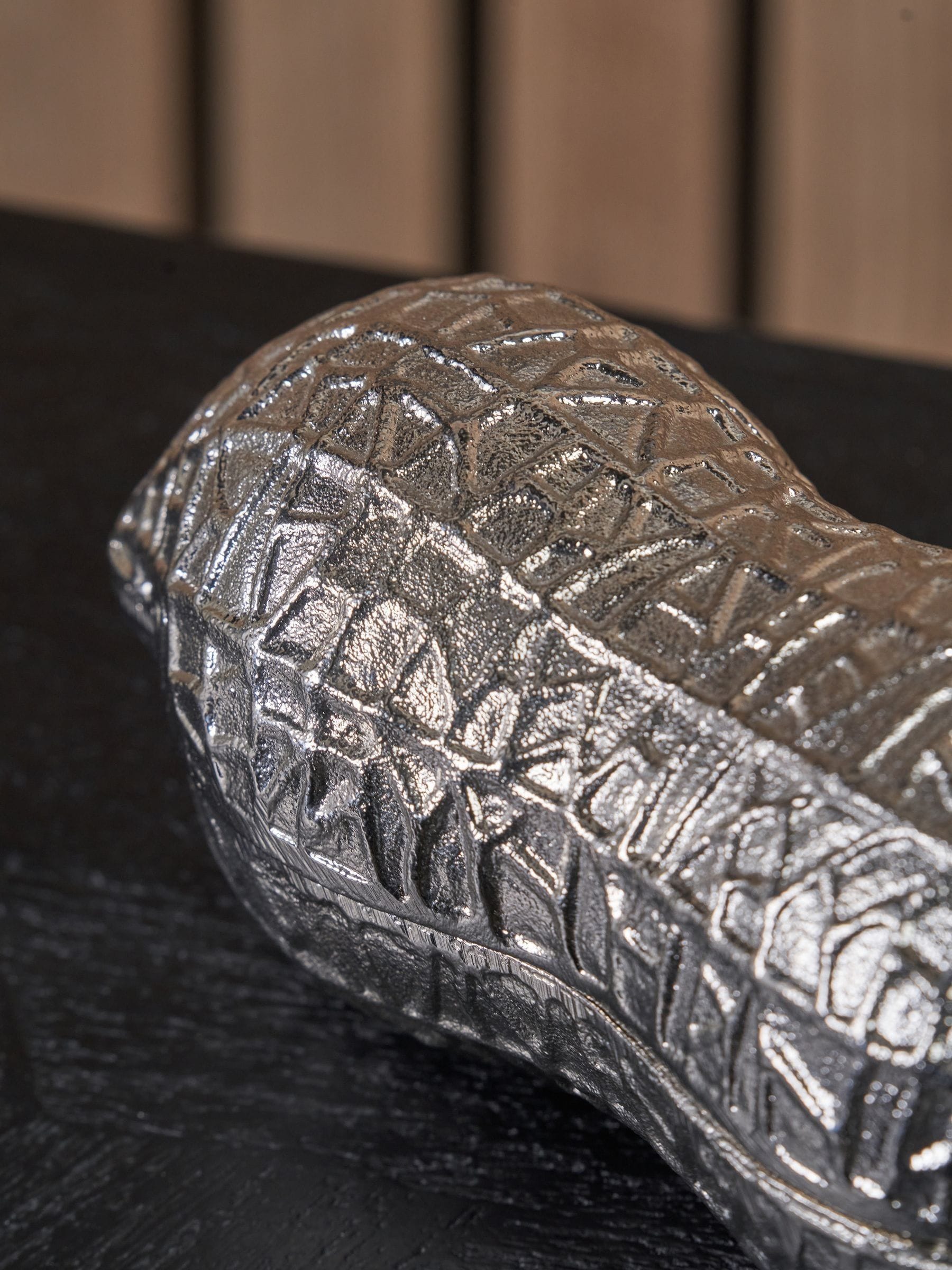 Pacific silver metal peanut trinket box 22cm, UK version