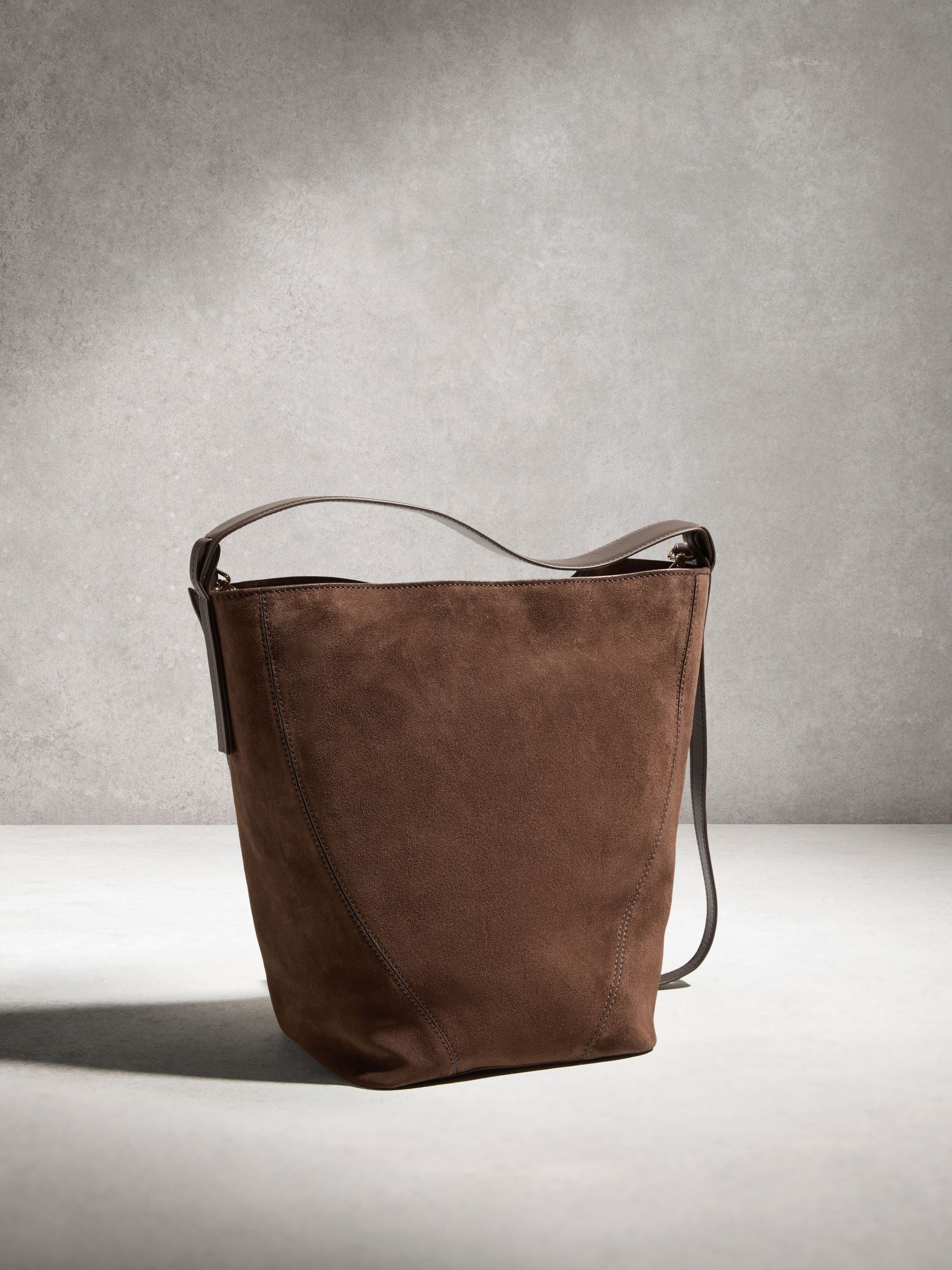 N.Premium chocolate brown suede bucket bag - British product