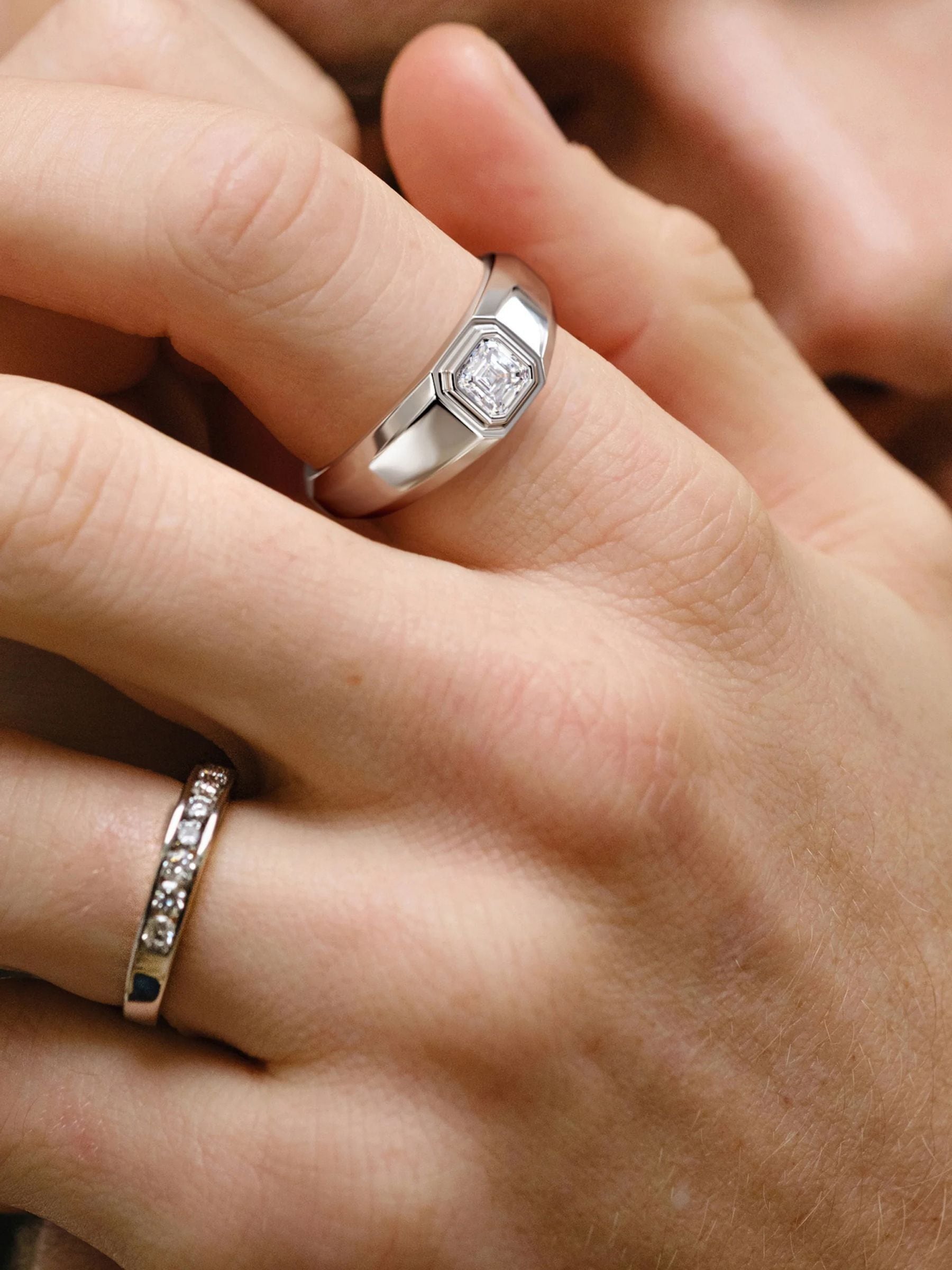 The Diamond Store Men's Signet Ring 0.50ct Asscher Cut Lab Diamond (British brand)