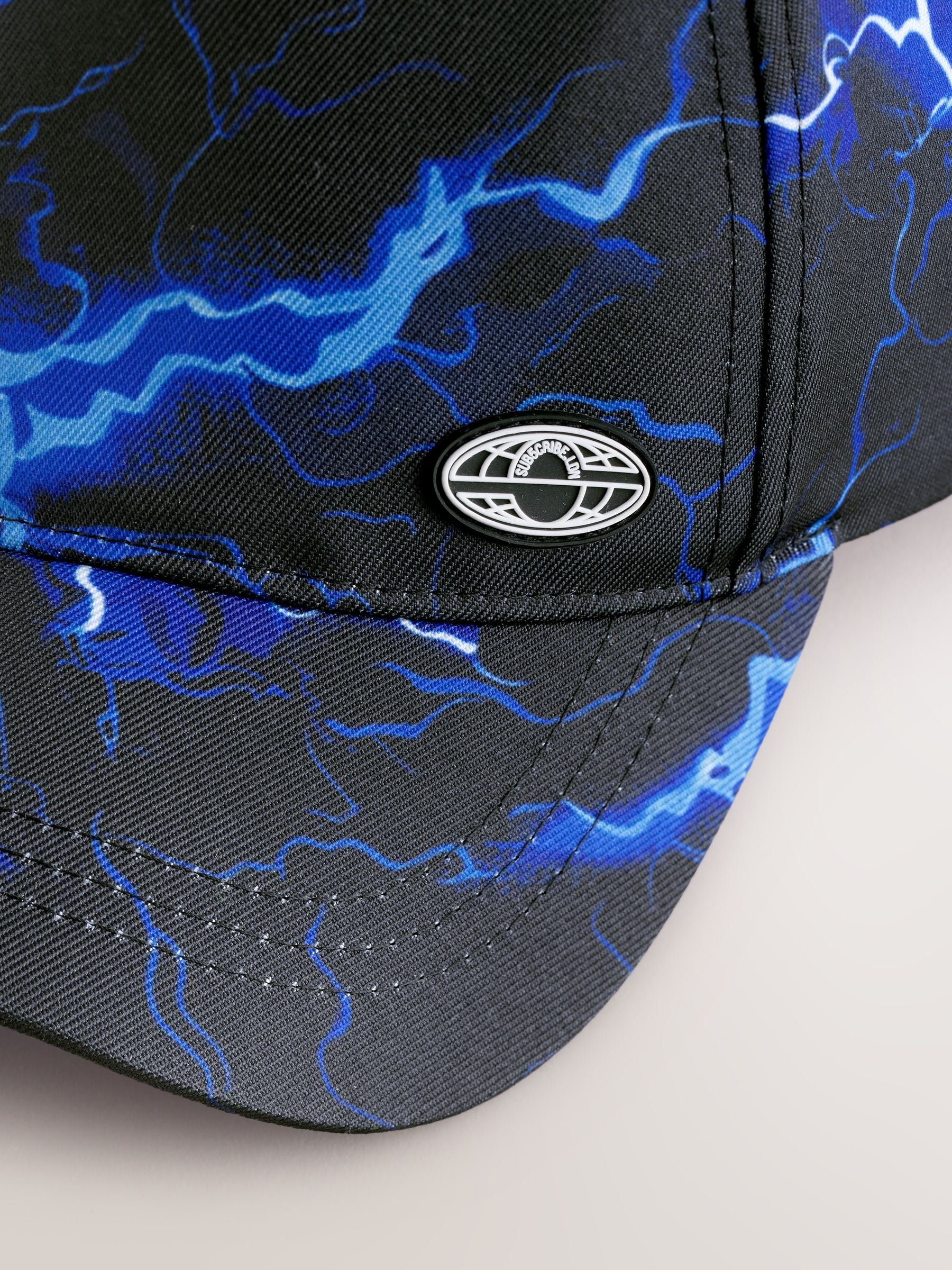 Baseball cap black and blue lightning bolt 3-16yrs, imported from the UK