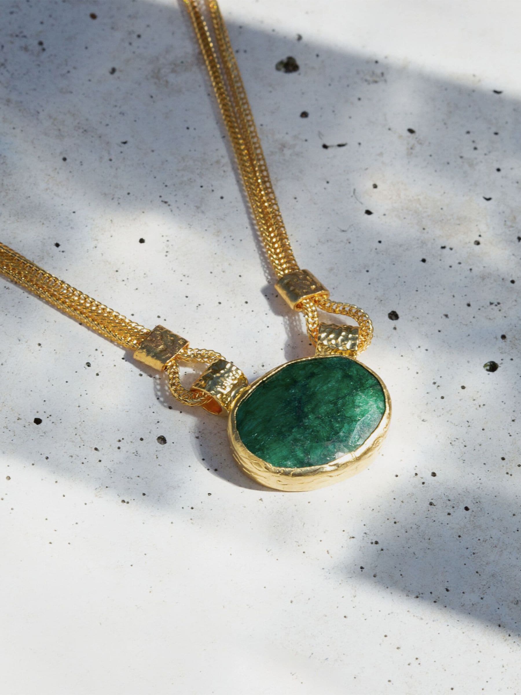 Ottoman Hands gold tone Daphne emerald chain necklace (British brand)