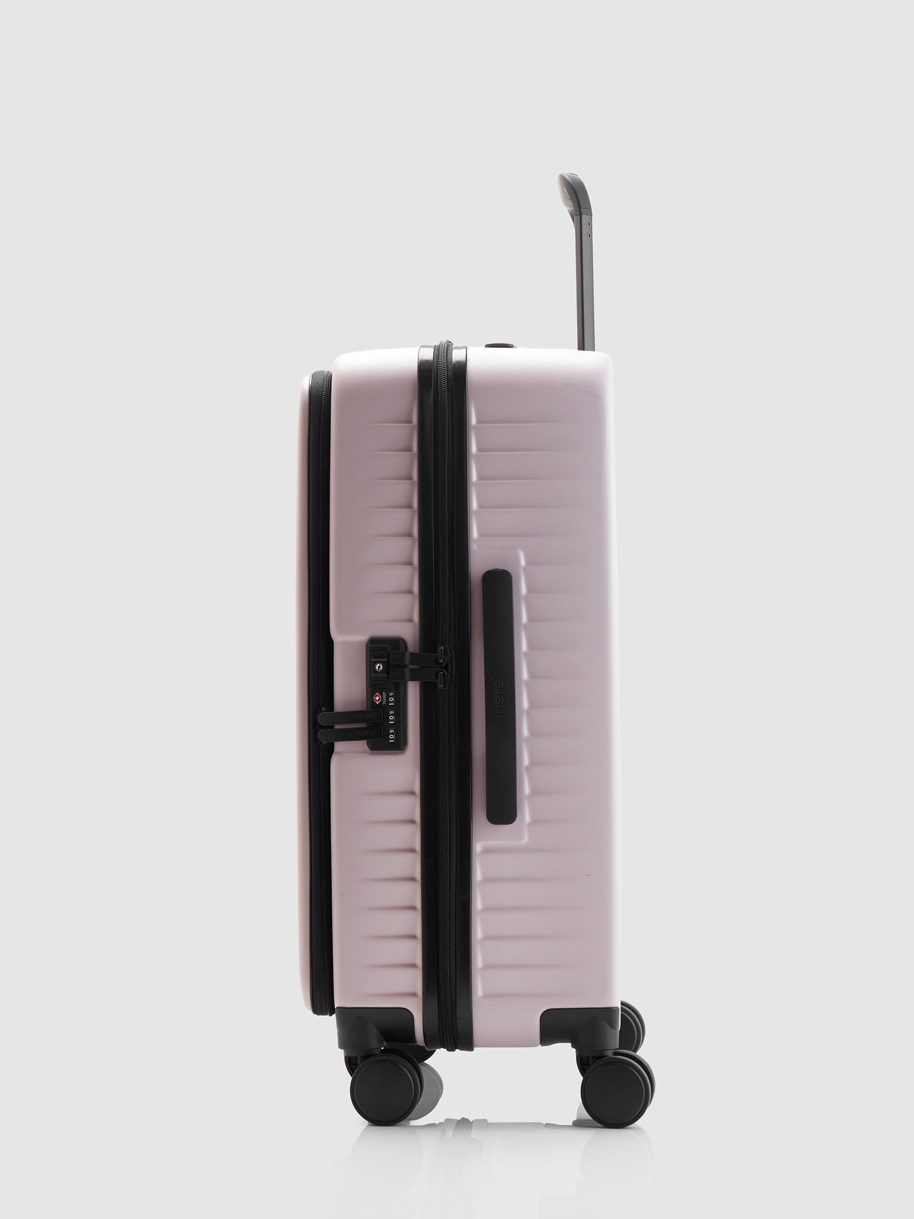 Nere pink Venture dual open medium suitcase (British brand)