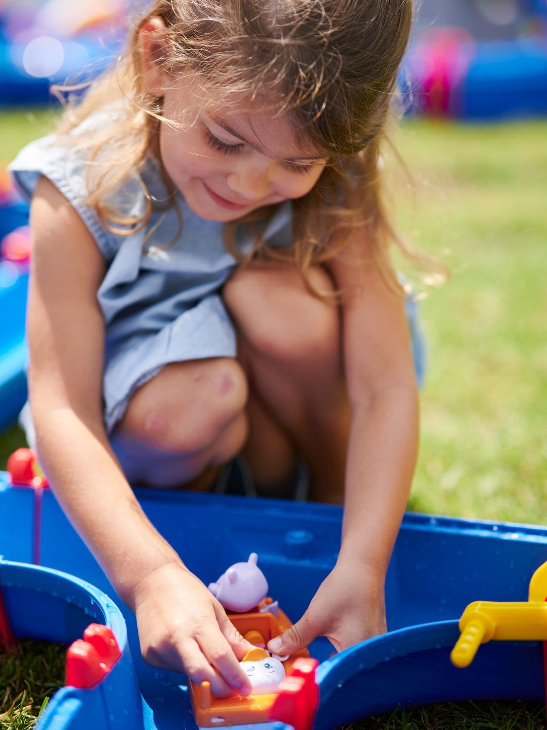 AquaPlay Blue Megabridge water canal toy set, imported from the UK