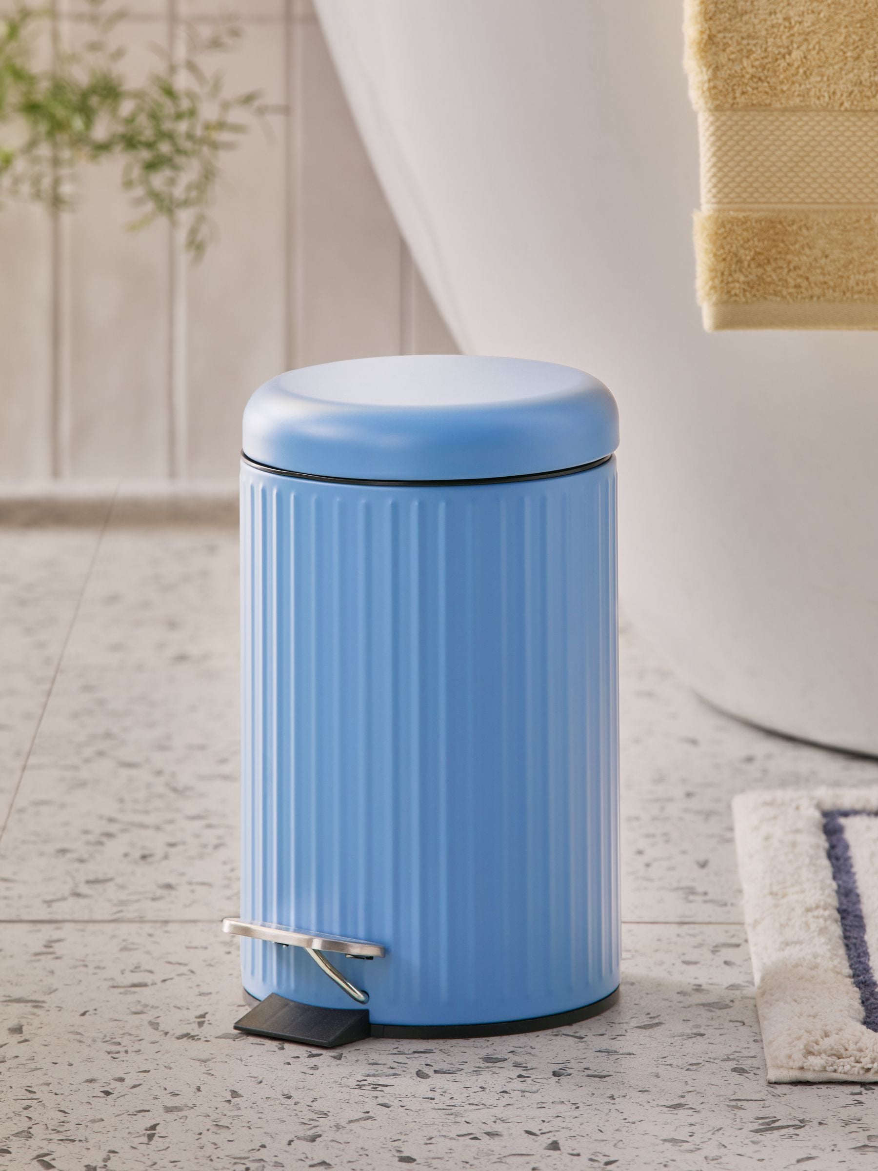 Blue Rib Soft Close 3 Litre Pedal Bin