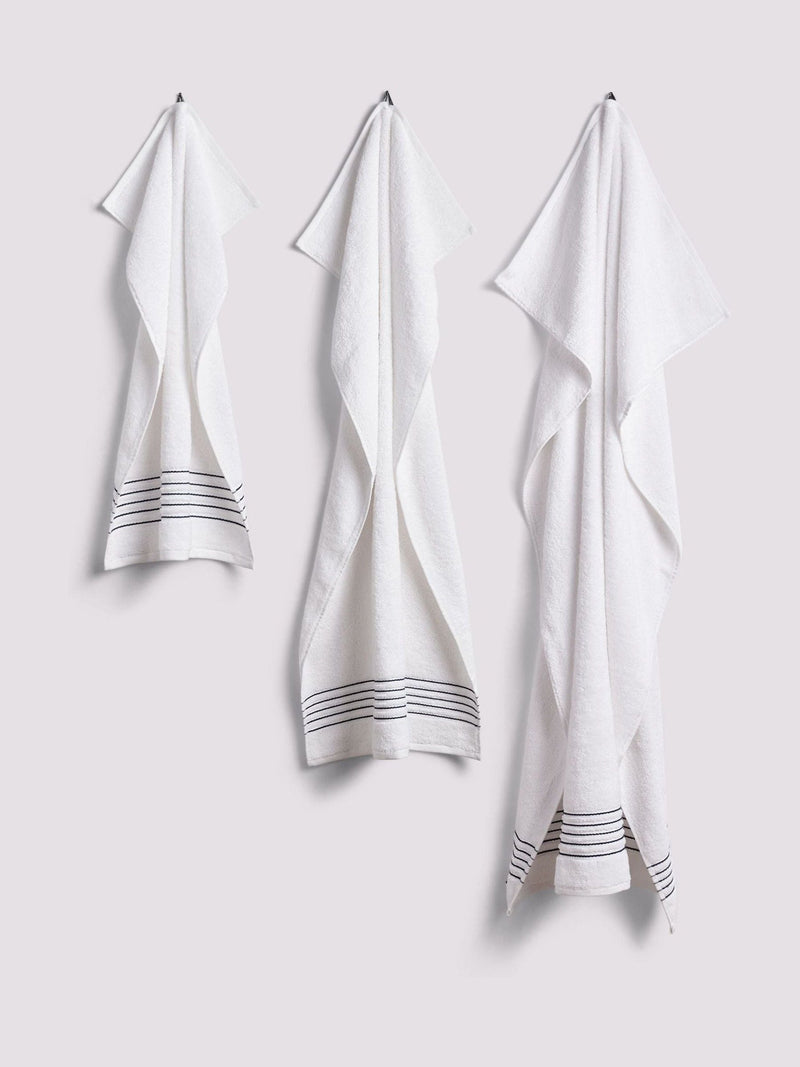 Duchamp brand stripe cotton bath towel, UK version