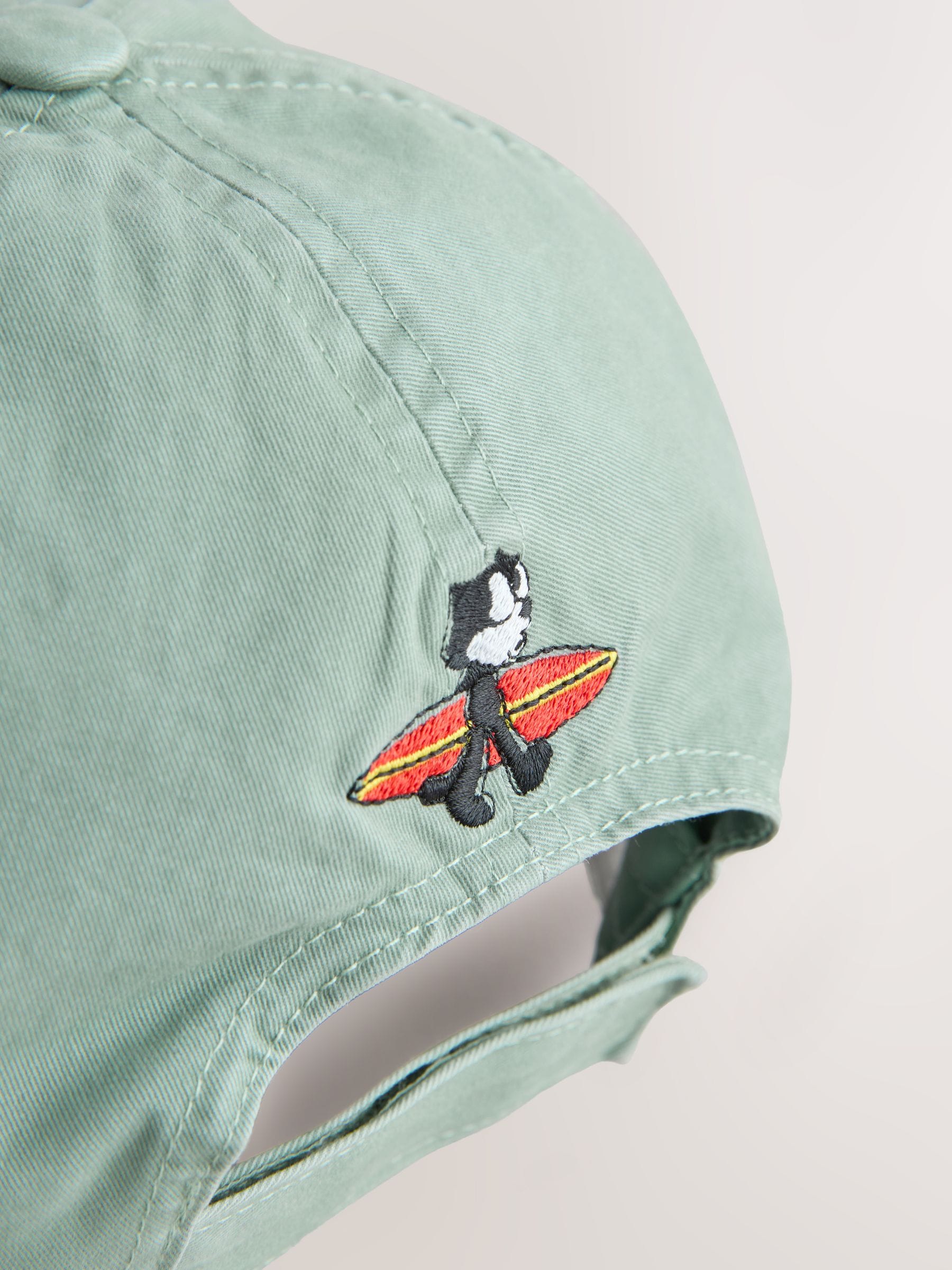 Felix sage green embroidery cap - British product