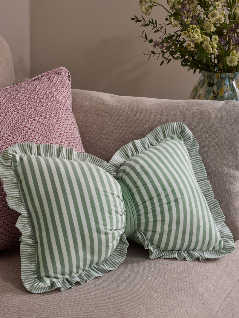 Green 3D Stripe Frill Bow Cushion