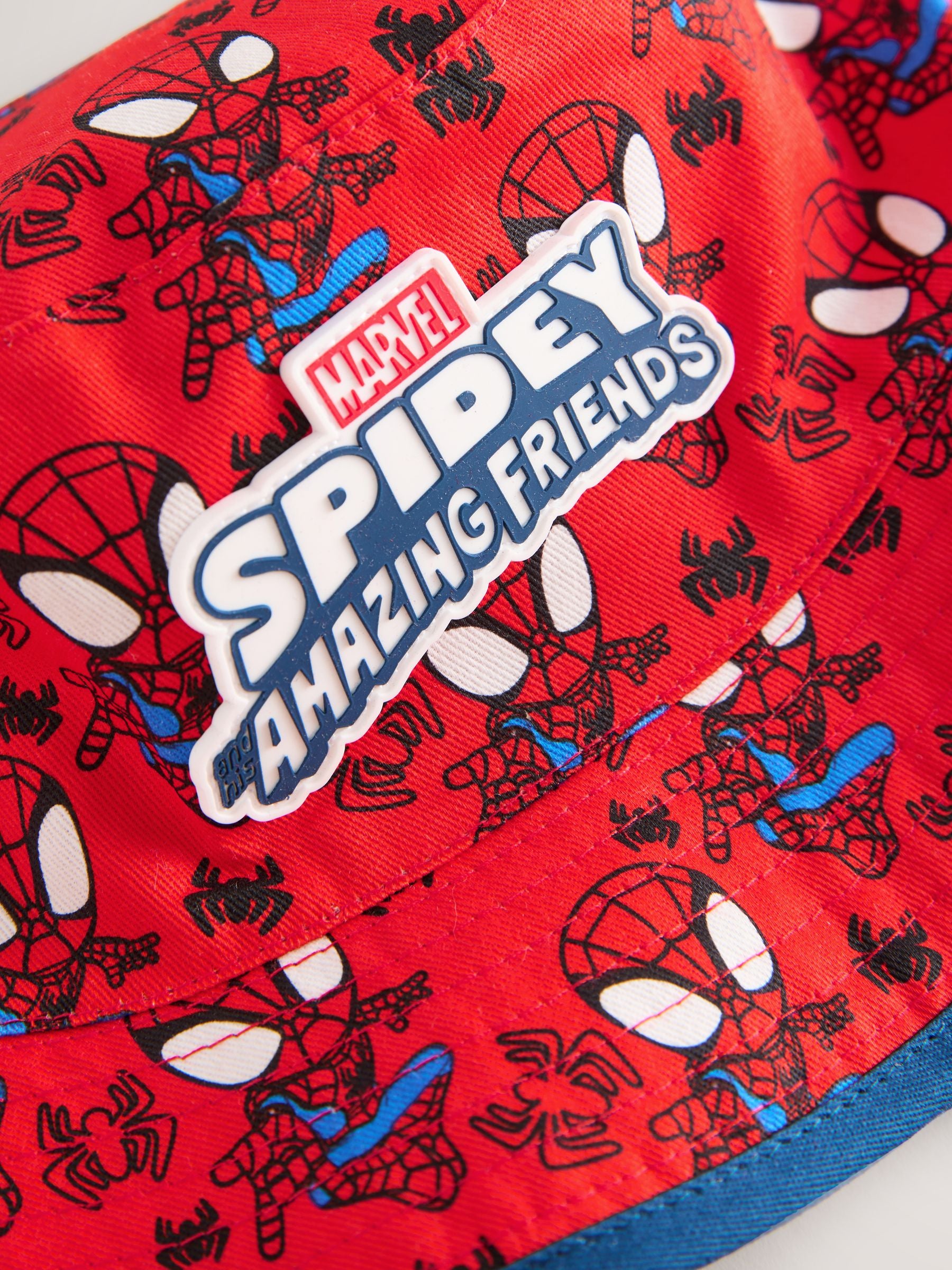 Spidey red navy bucket hat 1-10 years (British brand)