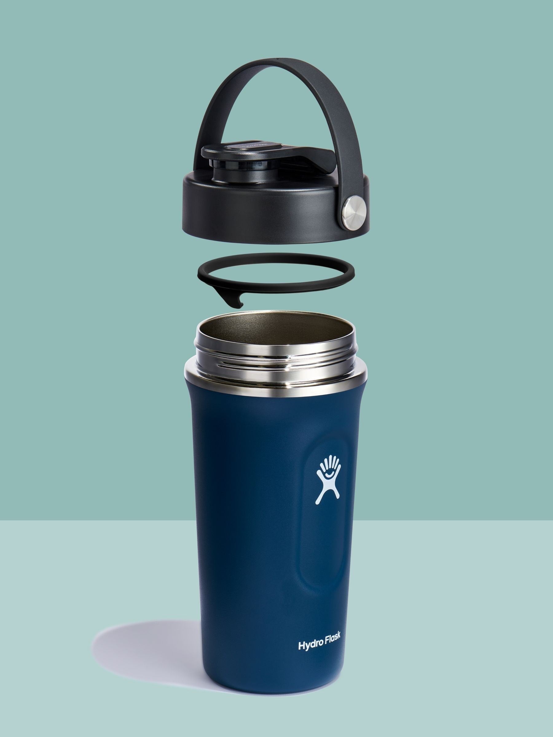 Hydro Flask Surf Insulated Shaker Bottle 24oz, British product