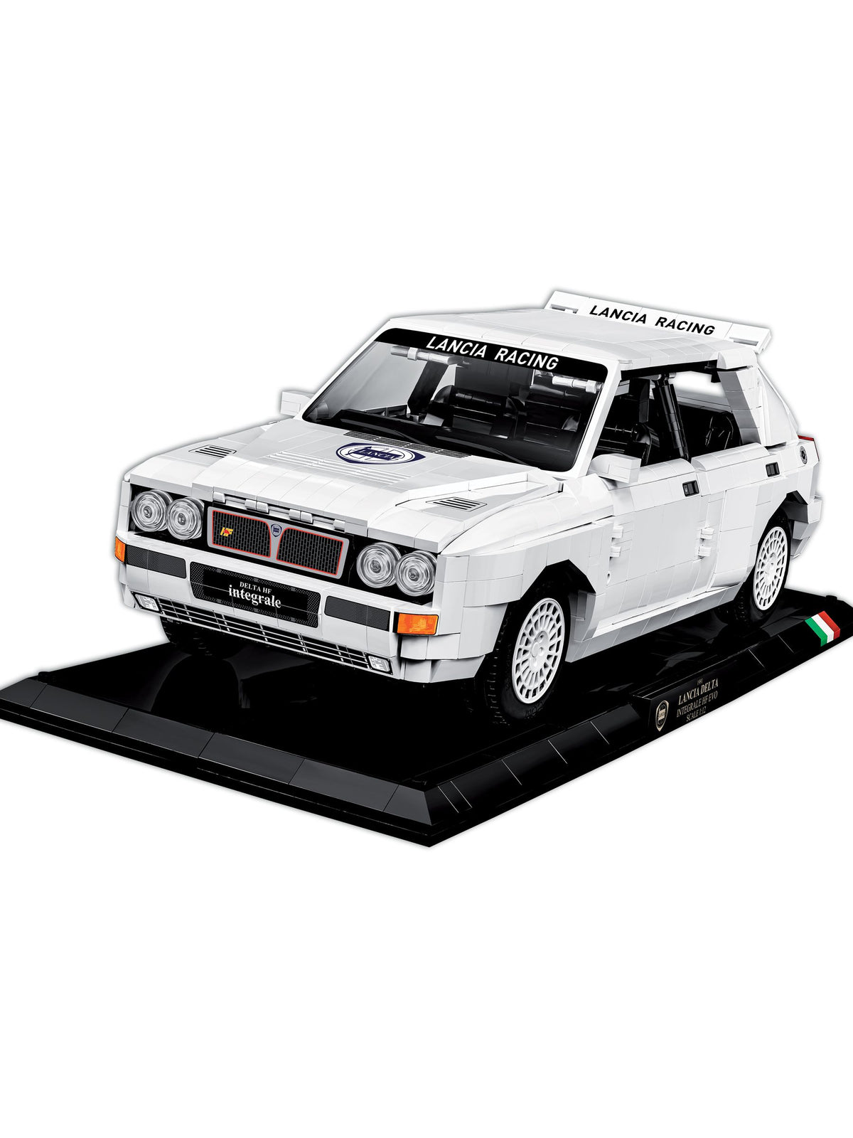 Cobi Lancia Delta HF Integrale model 1:12 scale - British product