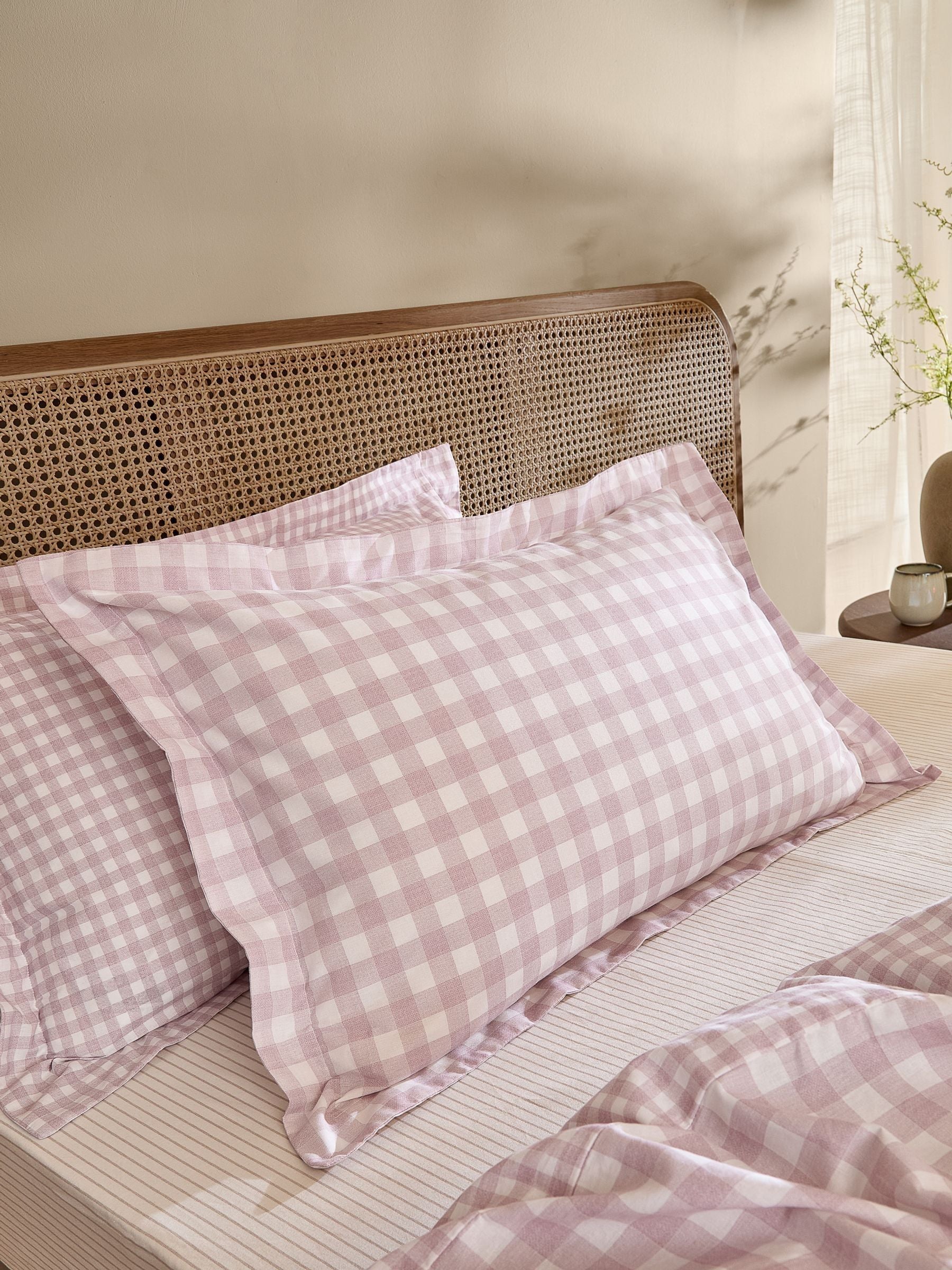 Yard Blush Barton Check pillowcases set of 2 (British brand)