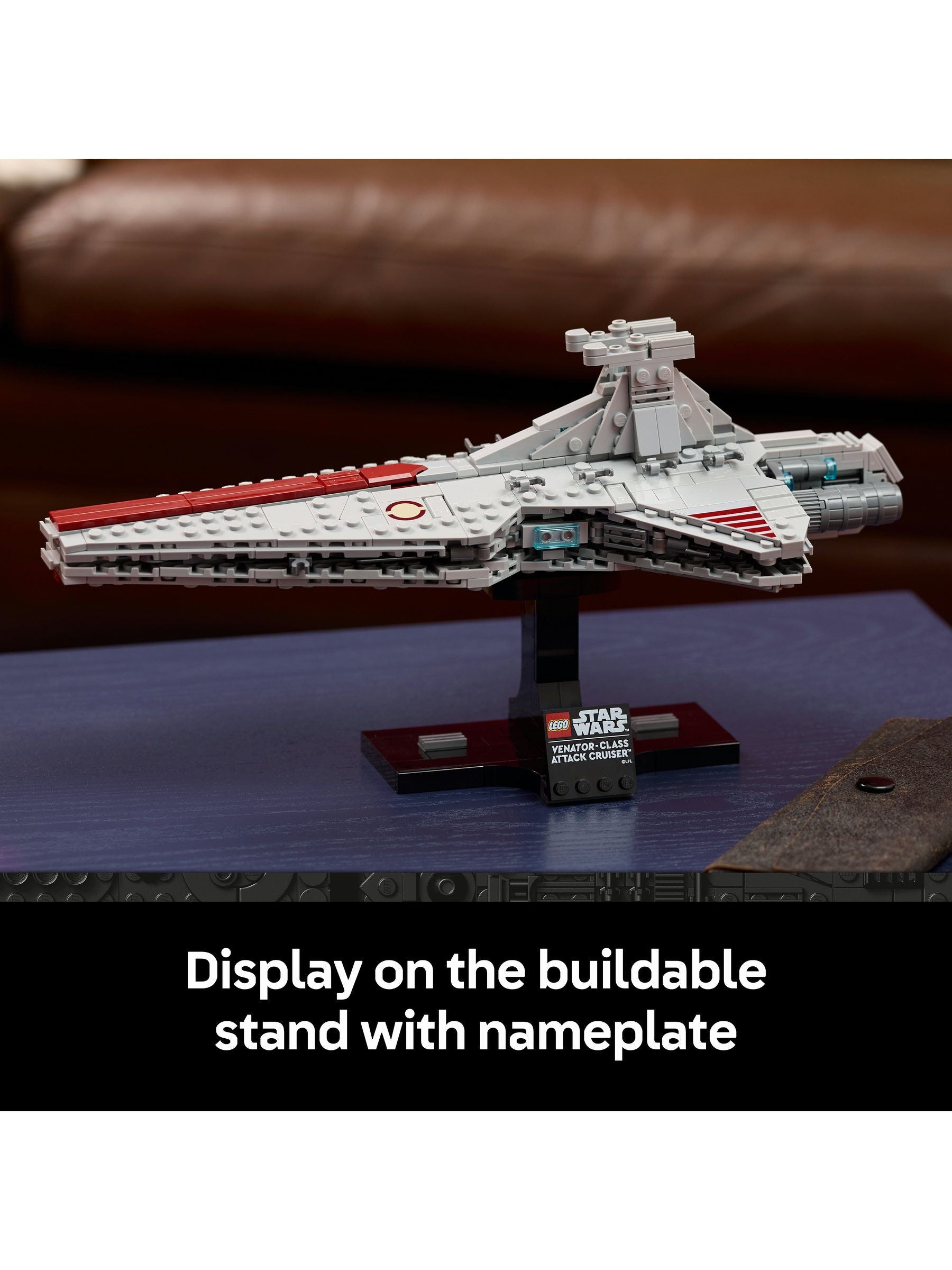 LEGO Venator-Class Attack Cruiser model kit 19cm (British brand)