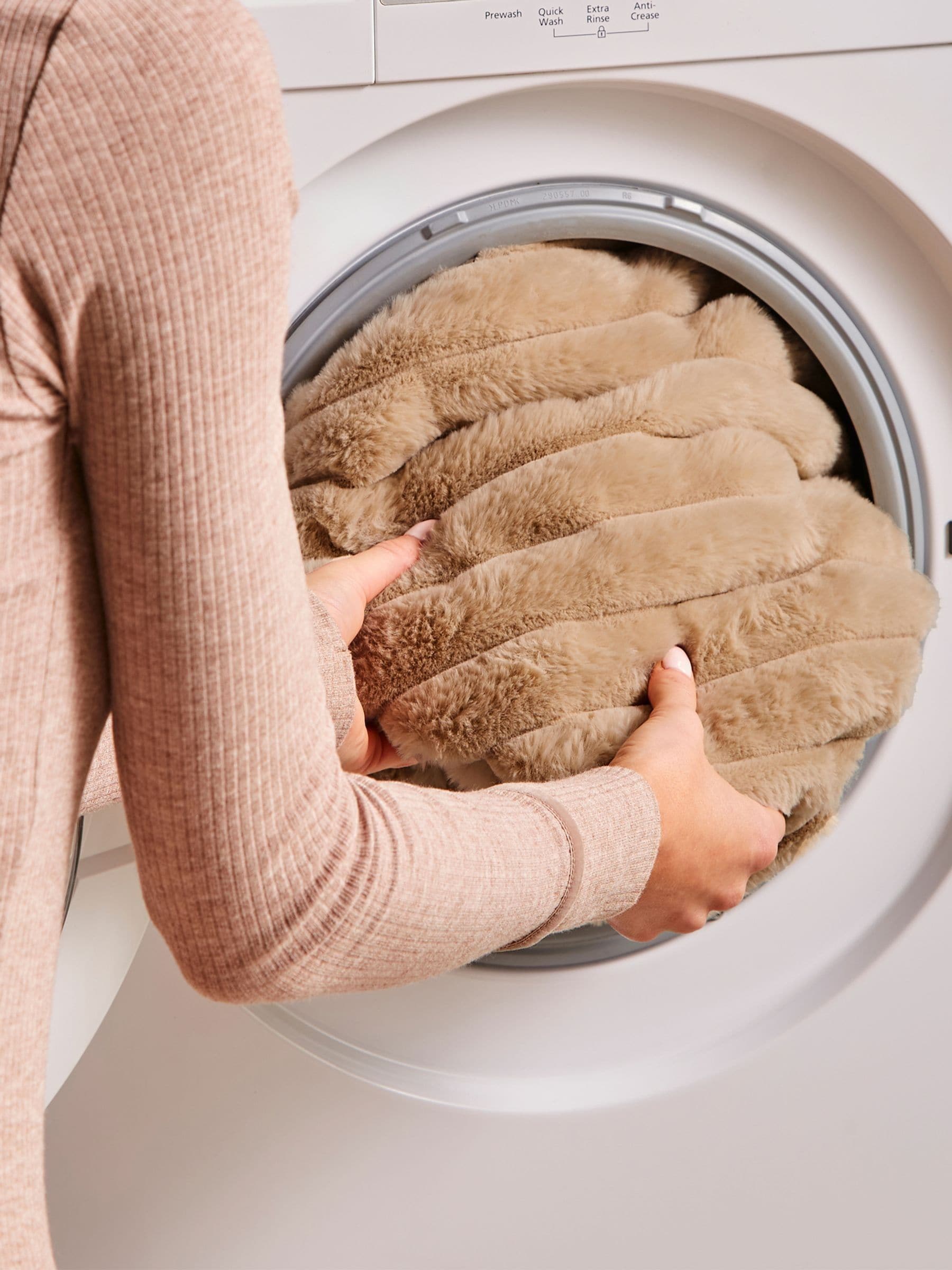 Morphy Richards large striped fleece electric heated throw - British product