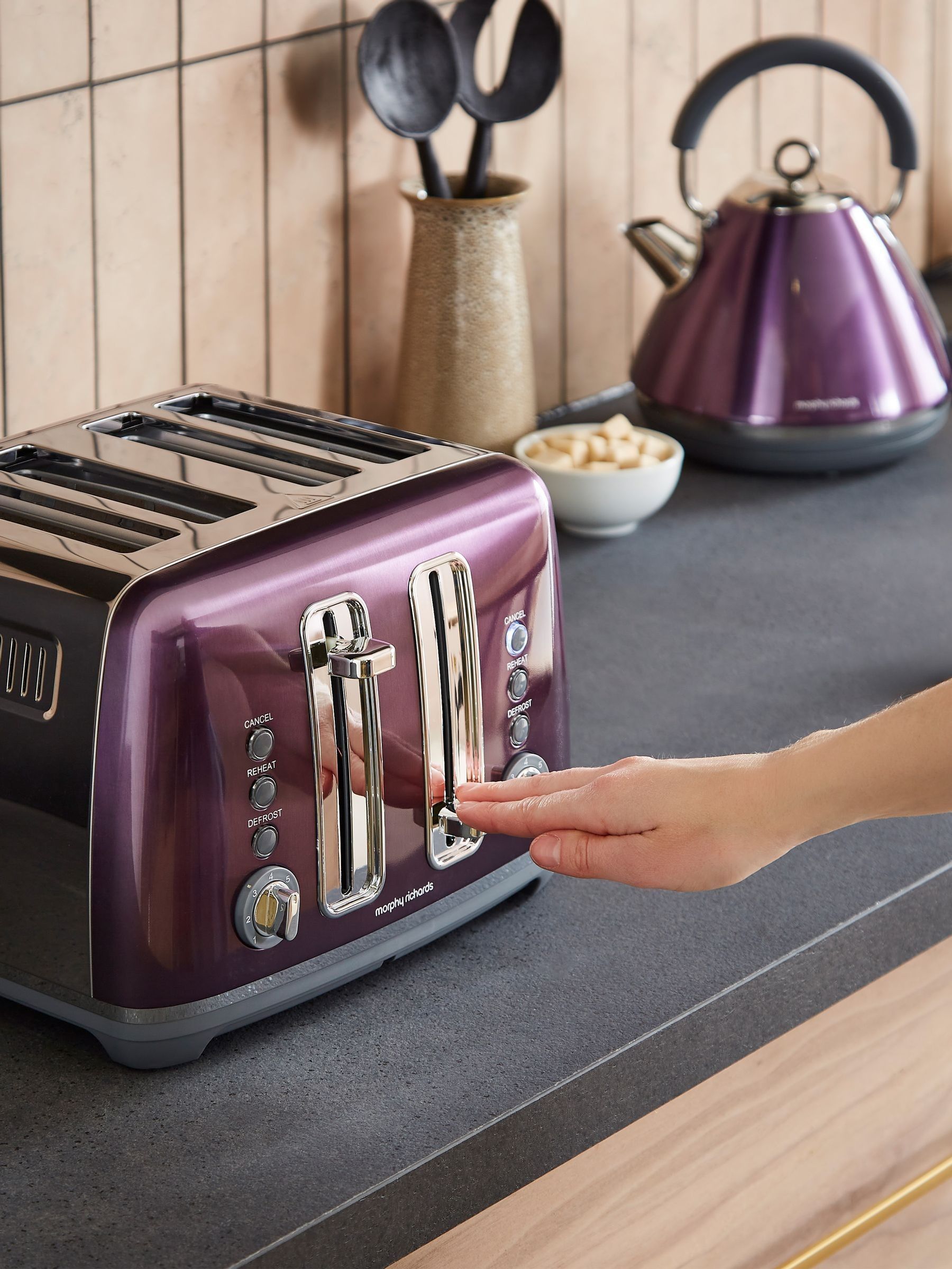 Morphy Richards Purple Accents 4 Slice Toaster, UK version