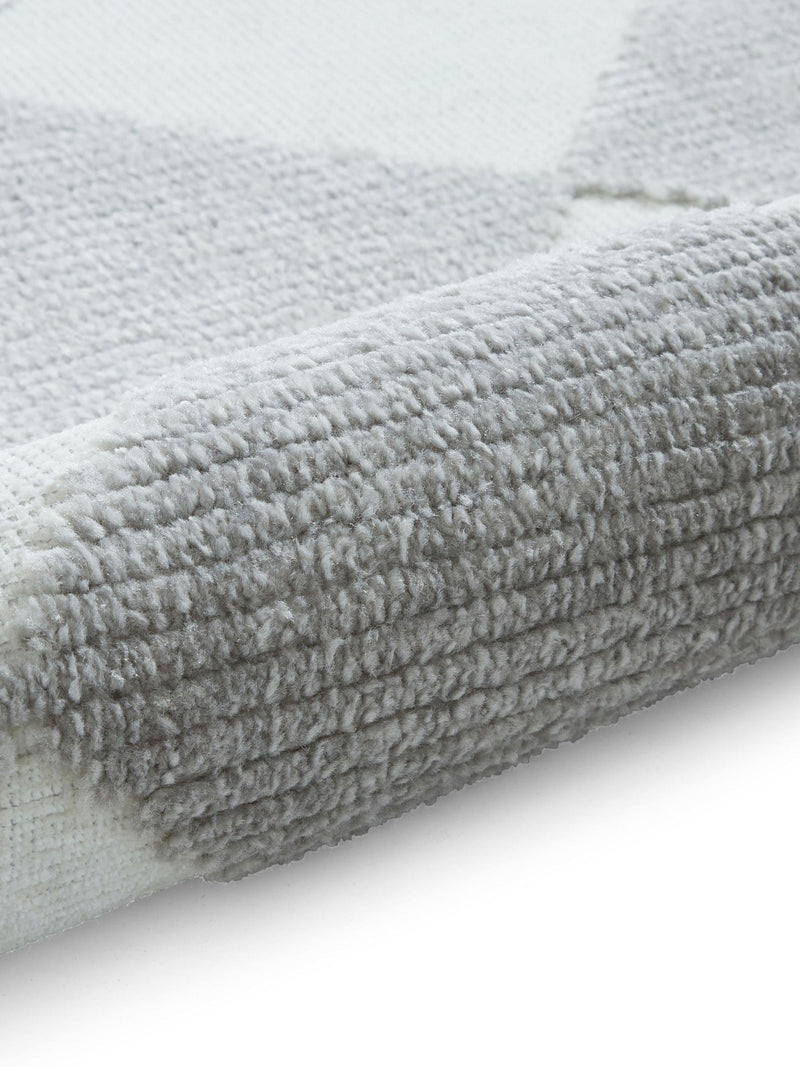 Think Rugs Lyna washable modern rug in cream (British brand)