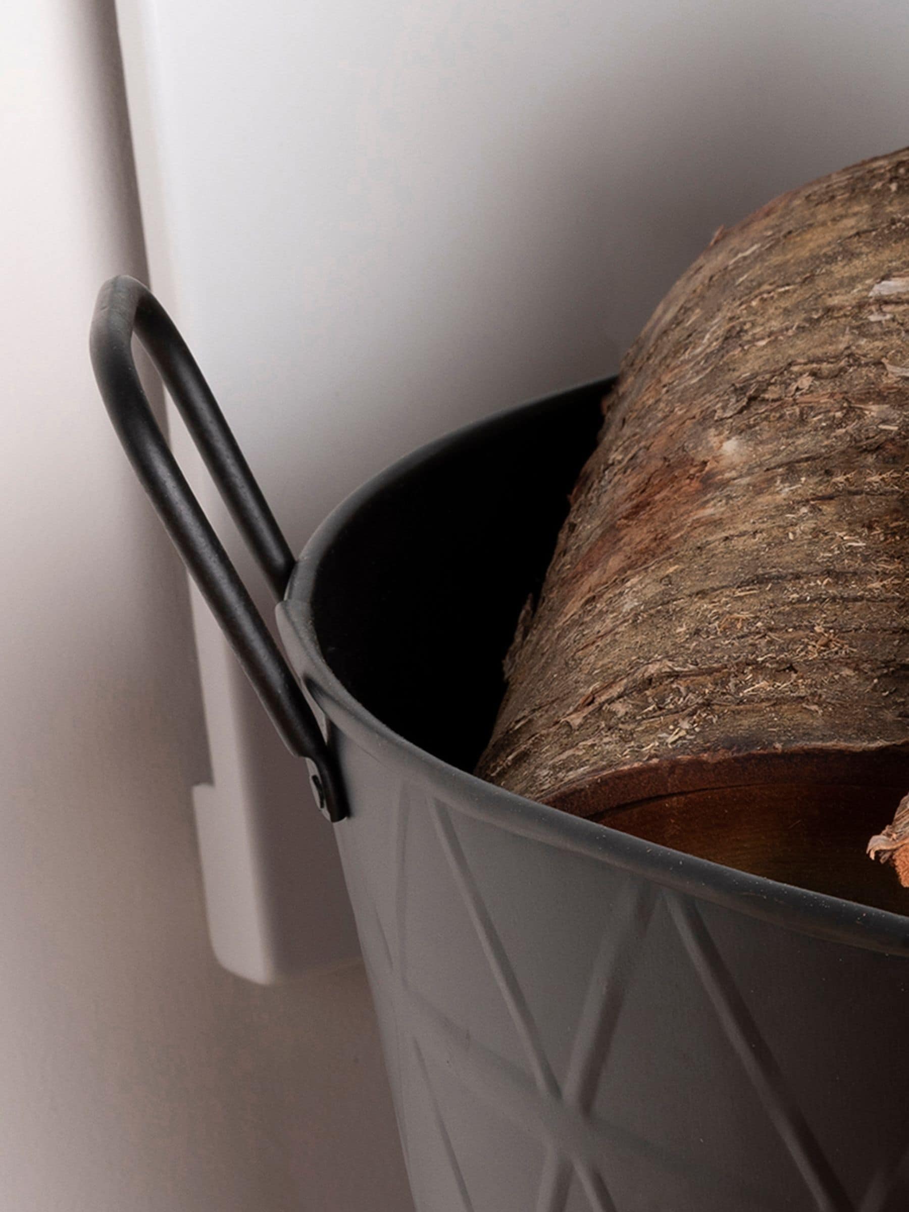 Snug black large fireside log bucket (British brand)