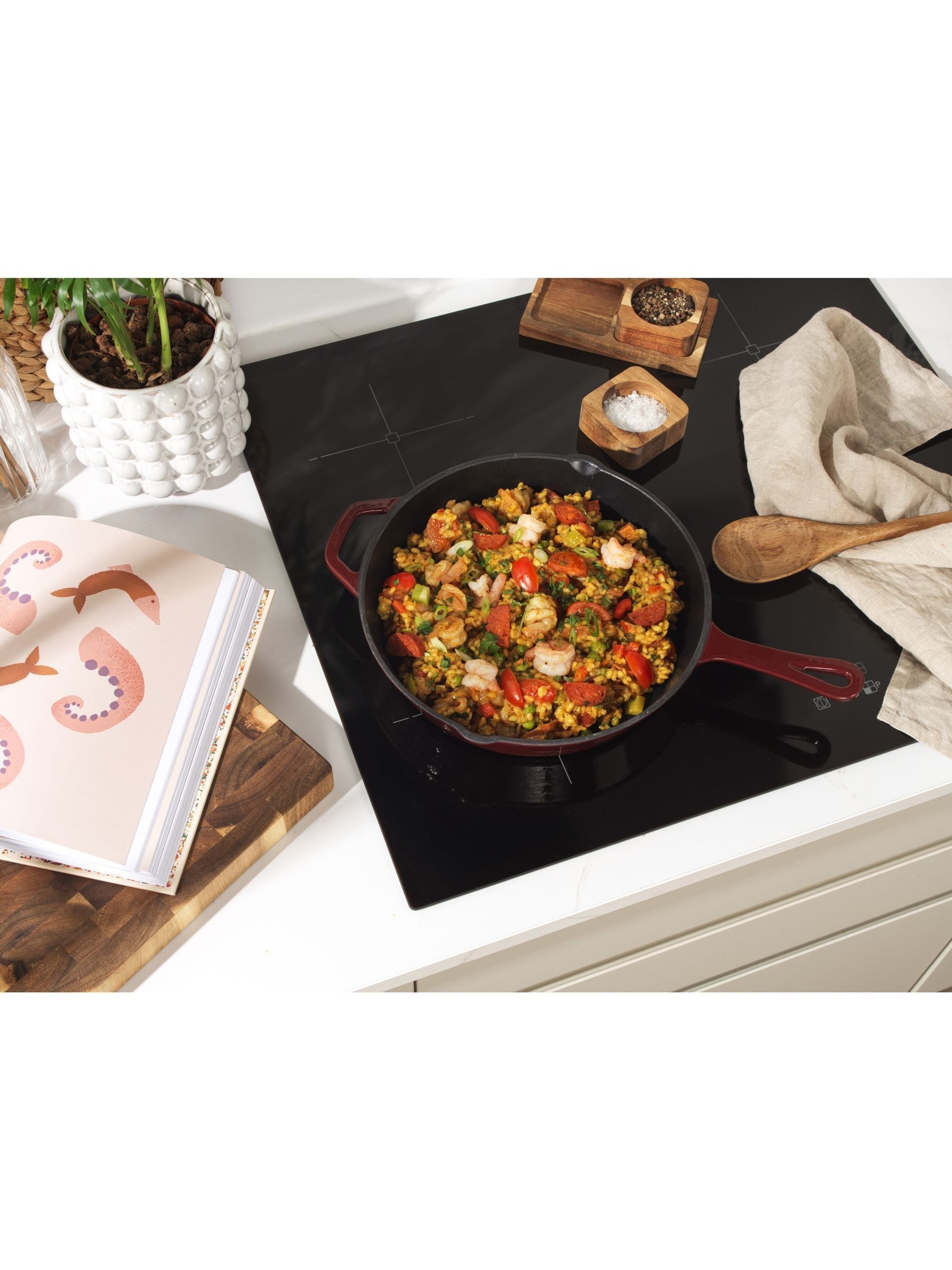 Salter red cast iron frying pan 26cm, imported from the UK