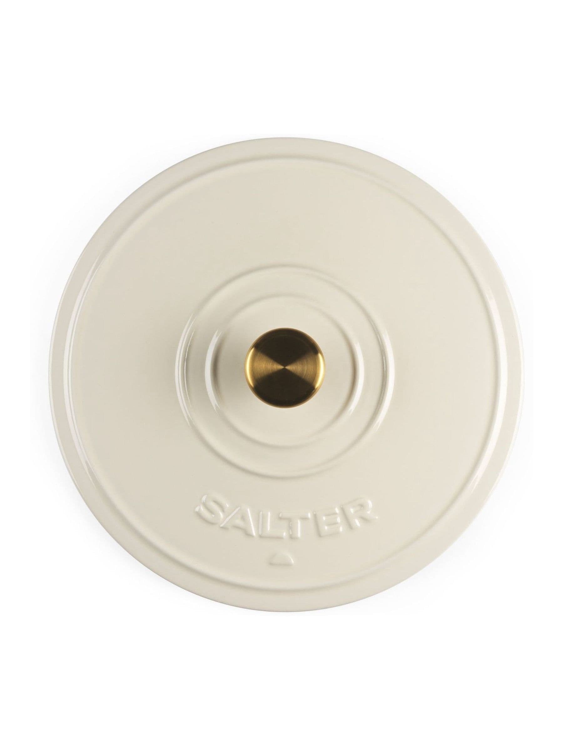 Salter cream Chester shallow cast iron casserole pot 2.8L, imported from the UK