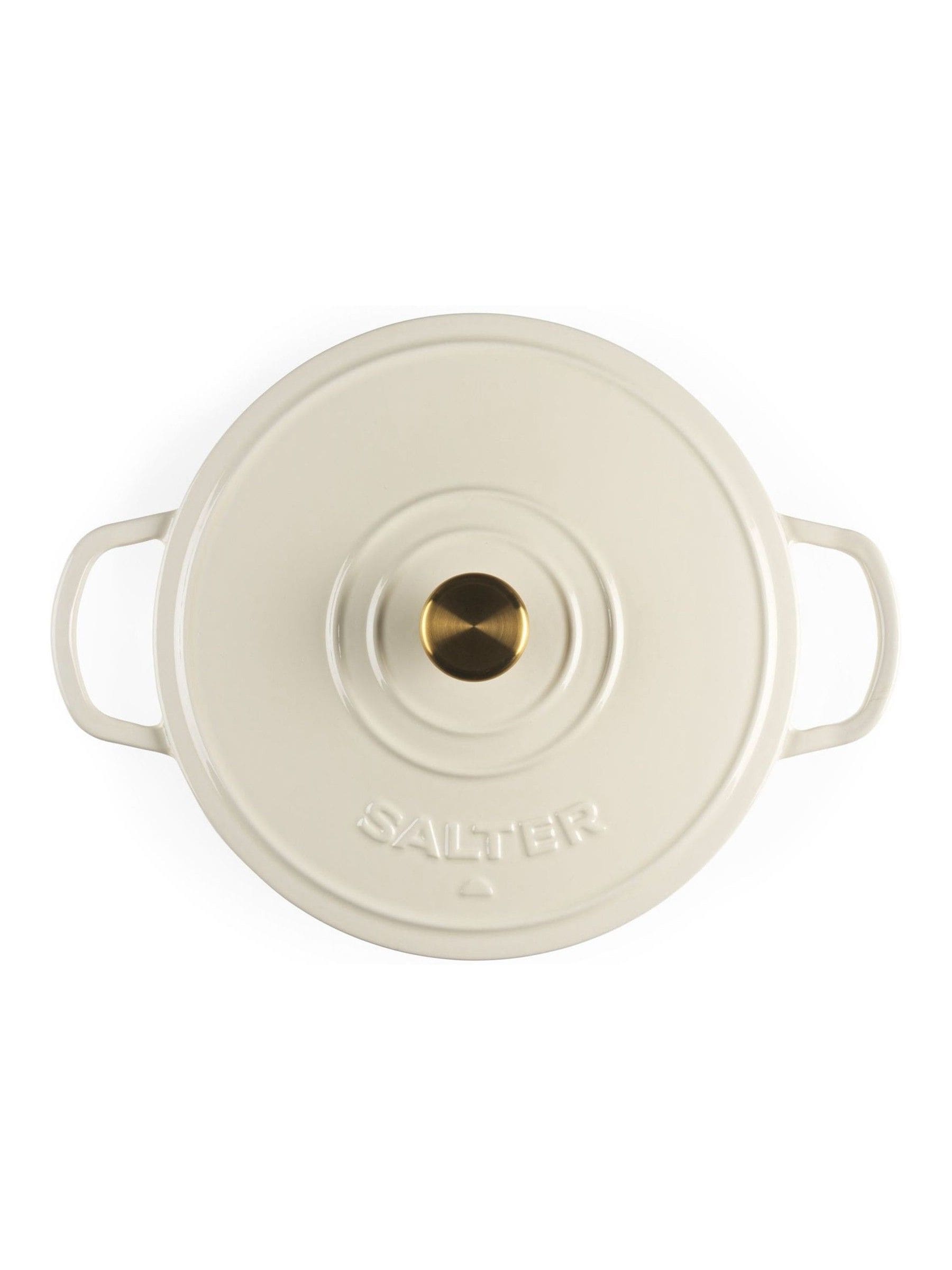 Salter cream Chester shallow cast iron casserole pot 2.8L, imported from the UK