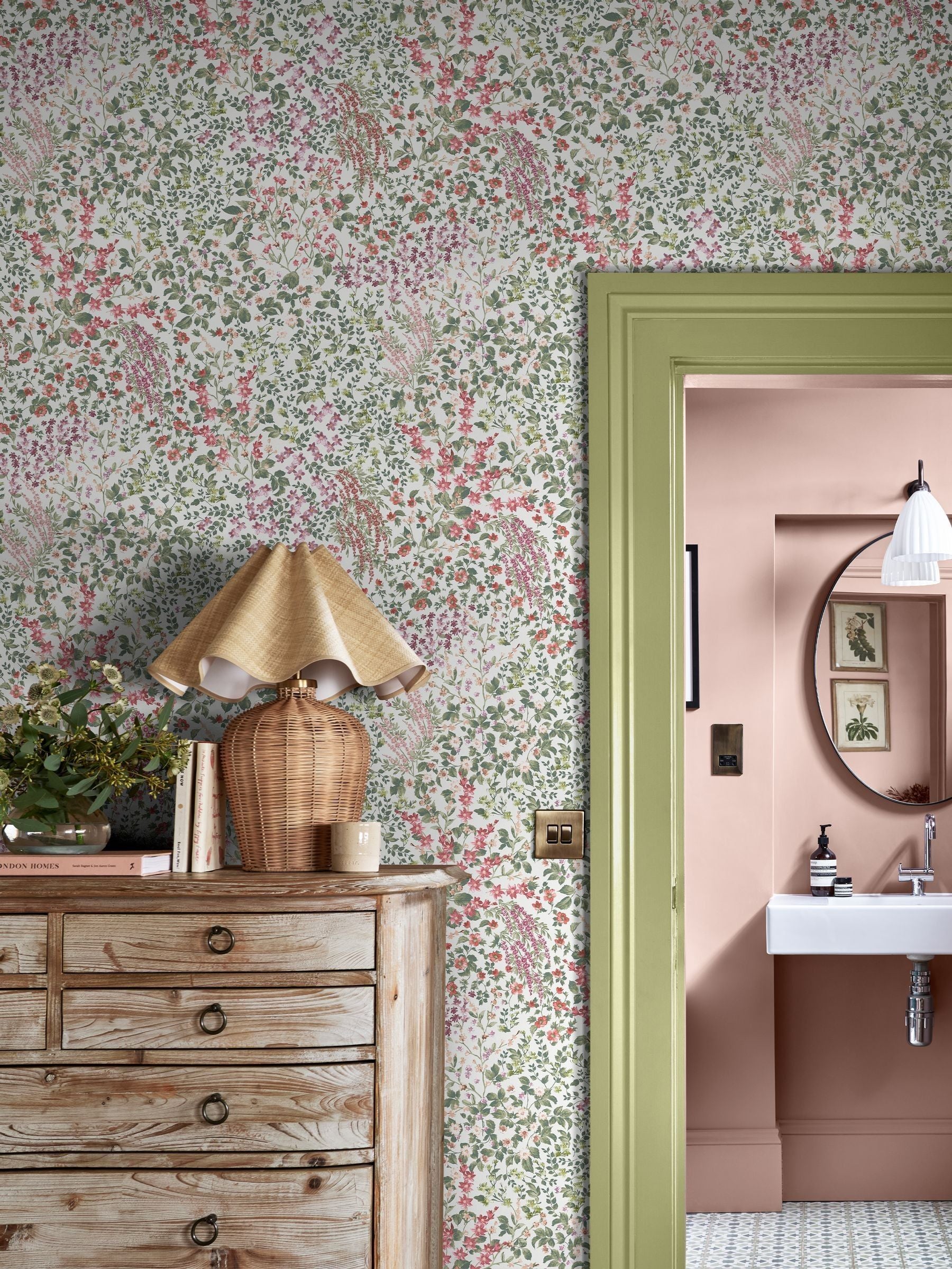 Graham & Brown Painterly Flora wallpaper 10m x 52cm, UK version