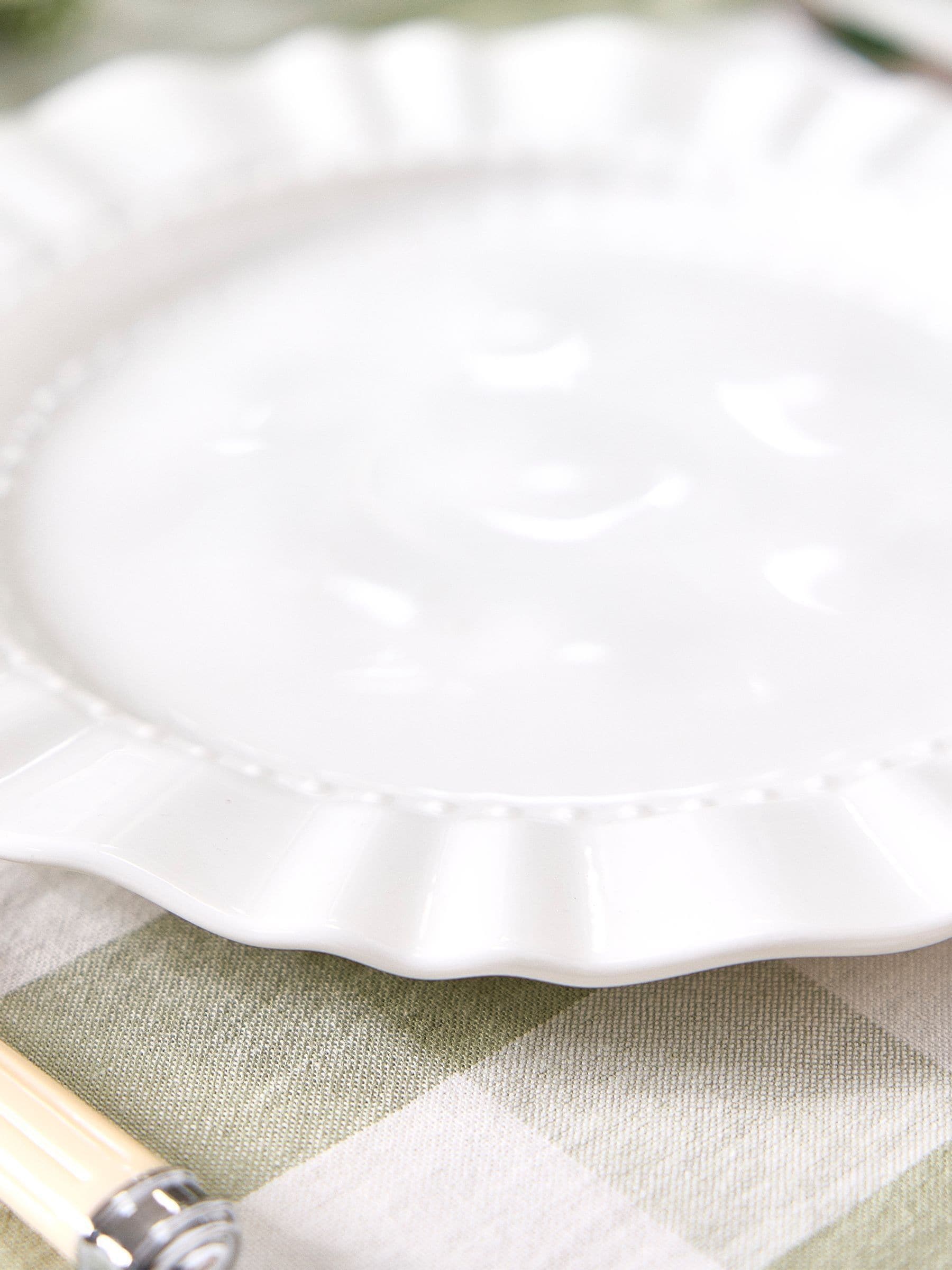 Dibor white rippled stoneware dinner plates set of 4, UK version