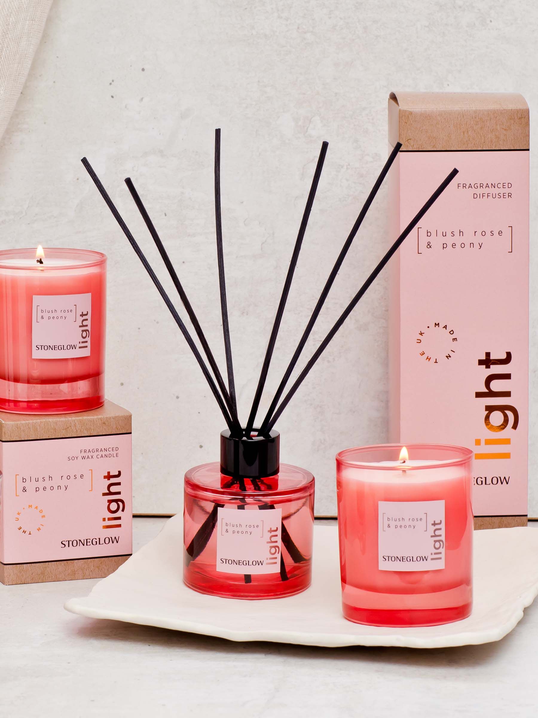 Stoneglow soy wax candle Blush Rose and Peony 160g (British brand)