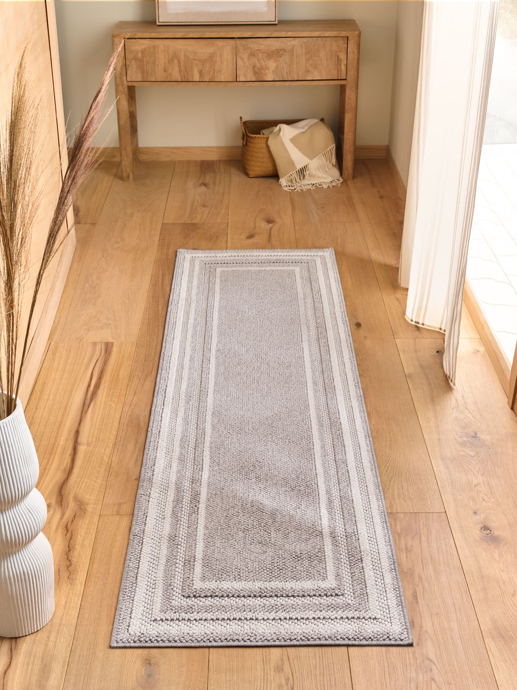 Grey Albie Bobble Border Runner