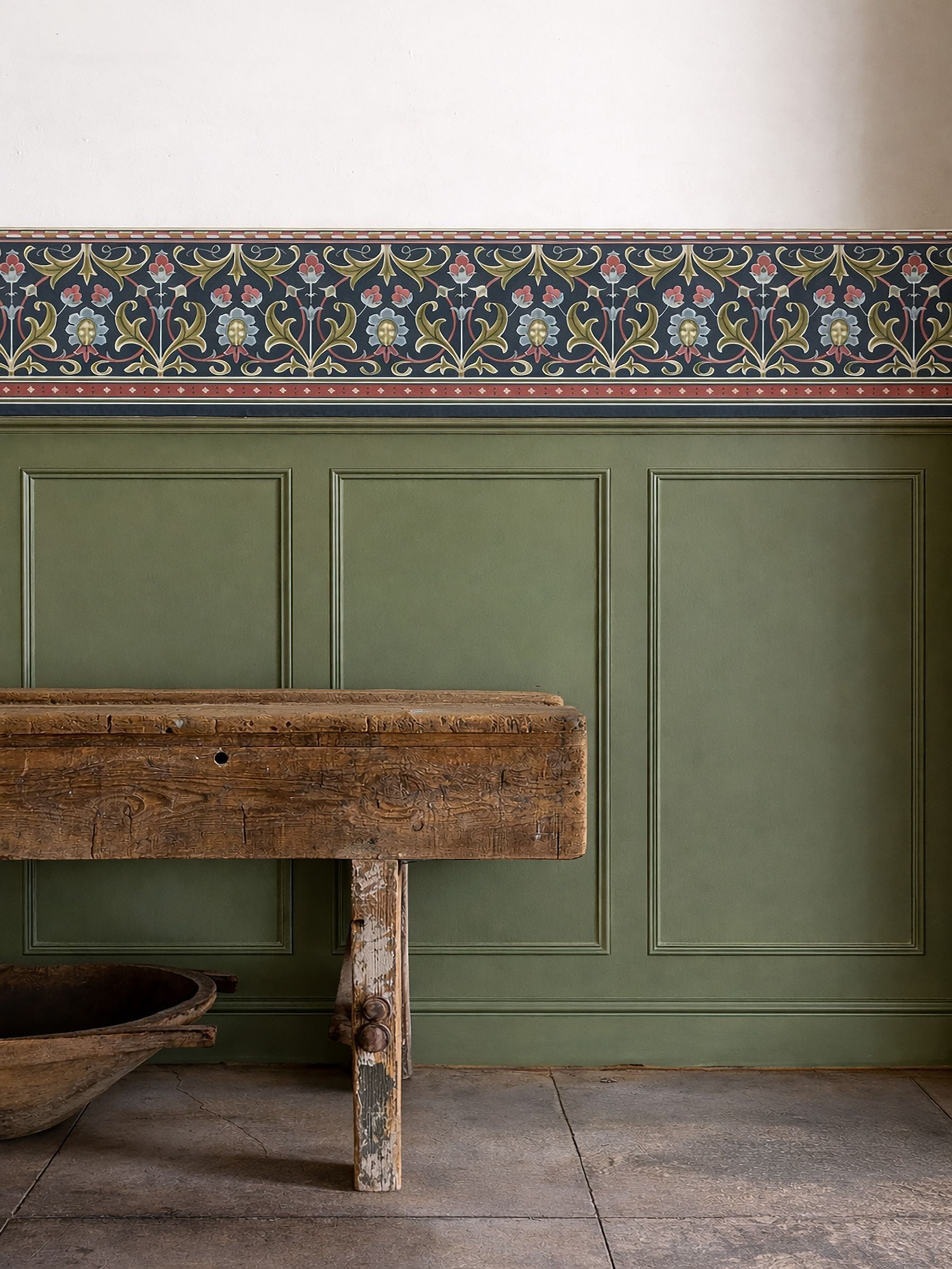 Morris & Co LinenWoad Ornamental Frieze Unfinished Works Wallpaper