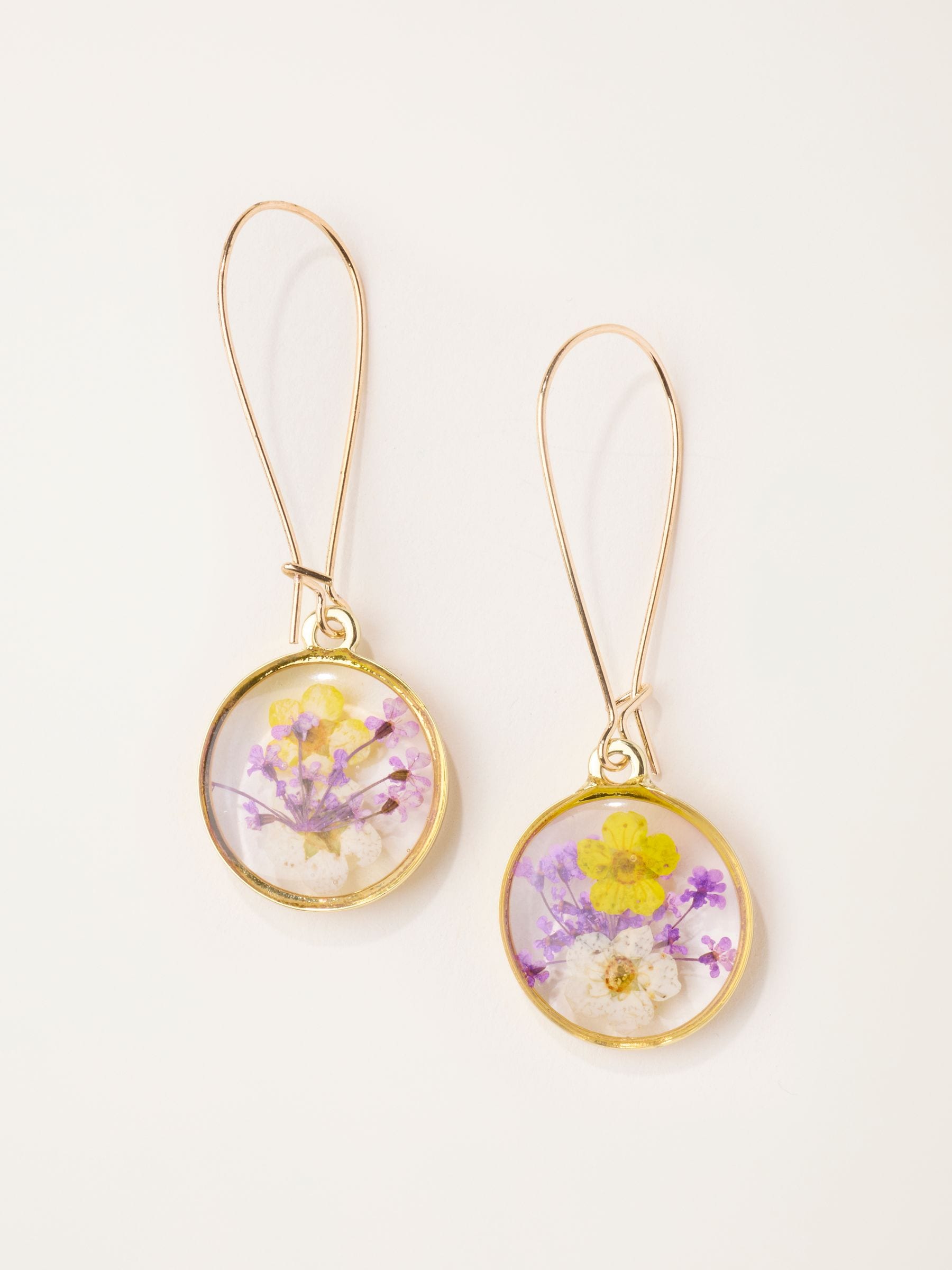 FatFace gold tone pressed flower earrings 5.5cm (British brand)