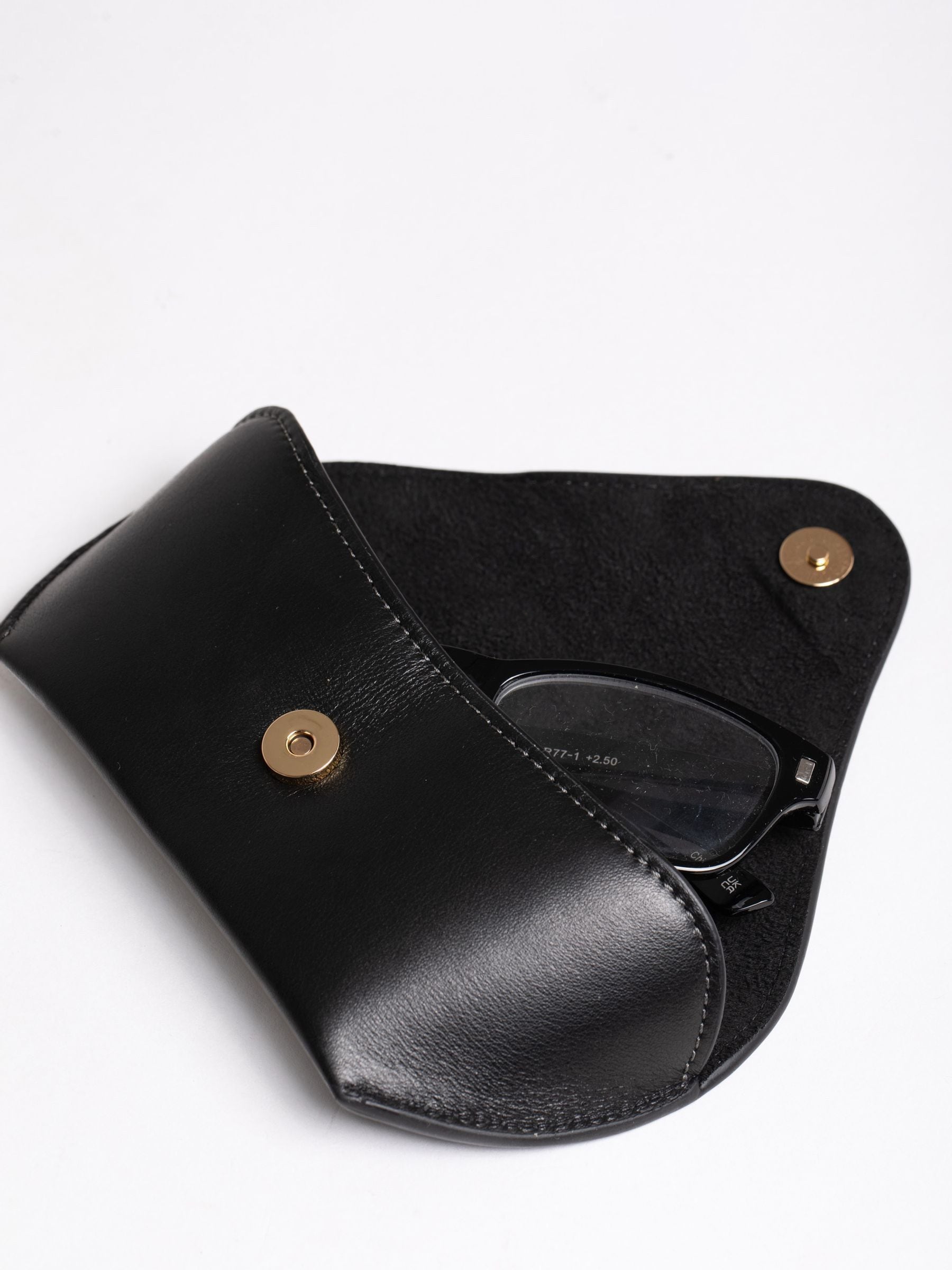 Lakeland Leather black flapover glasses case - British product