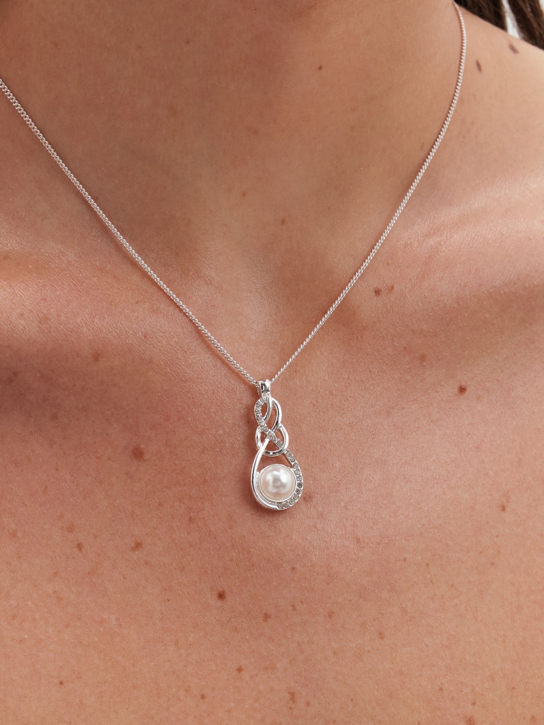 Jon Richard silver tone crystal infinity trio set gift box, UK version