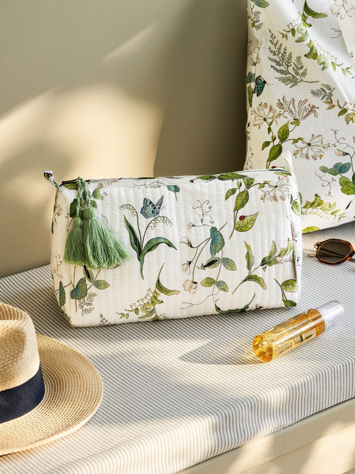 Sophie Allport Wild Floral cotton wash bag (British brand)