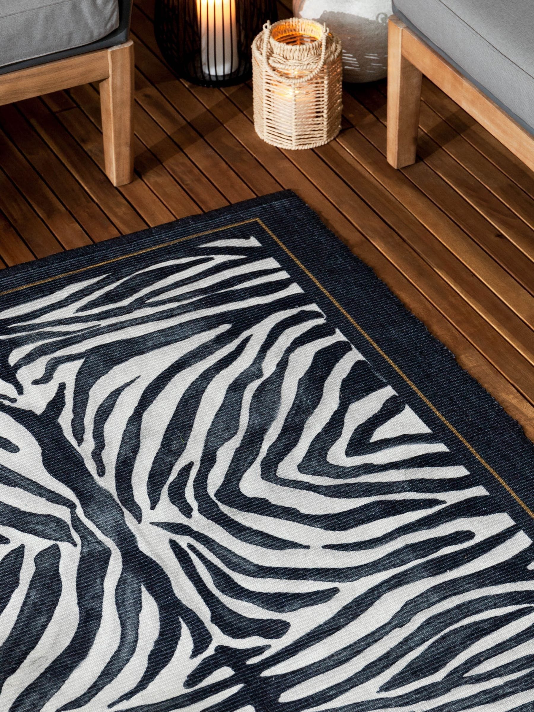 Paoletti zebra printed indoor outdoor rug 120x170cm, UK version