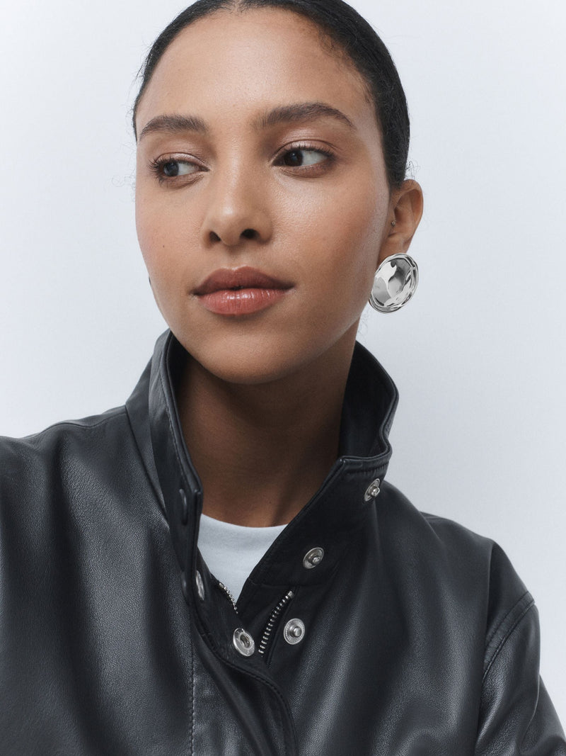 Silver Tone Round Disc Stud Earrings - British product