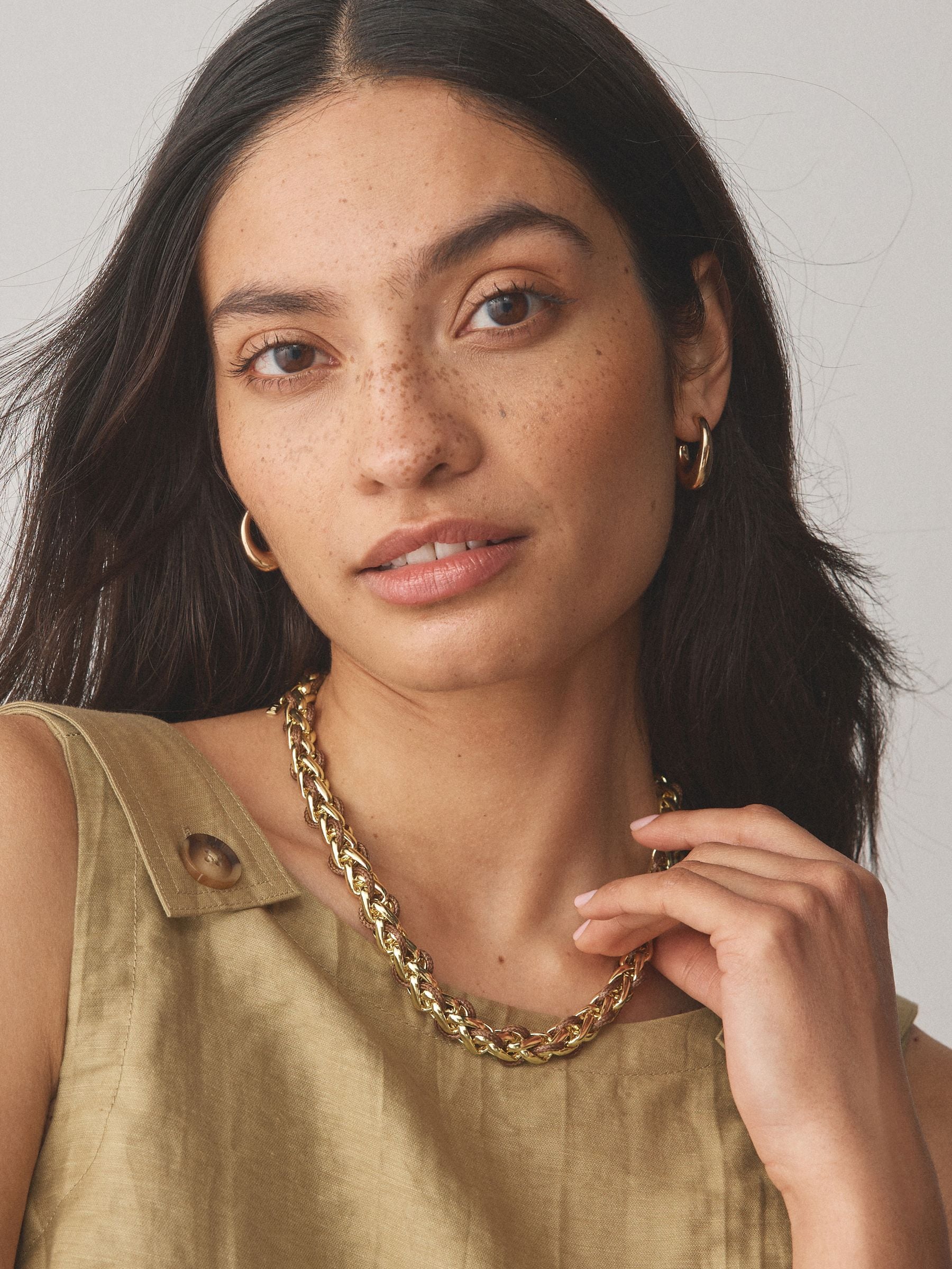 Gold tone chain cord necklace, imported from the UK