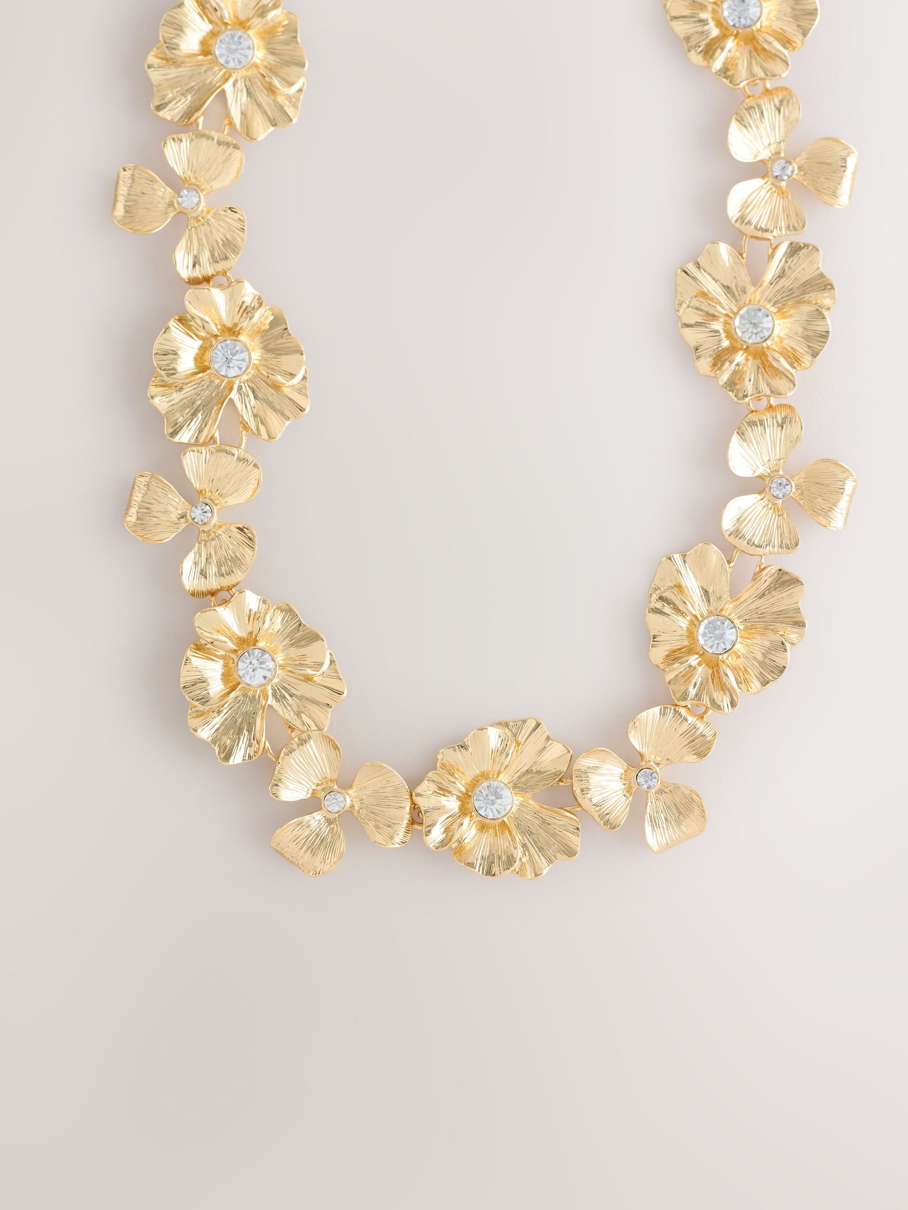 Necklace gold tone floral sparkle - British product