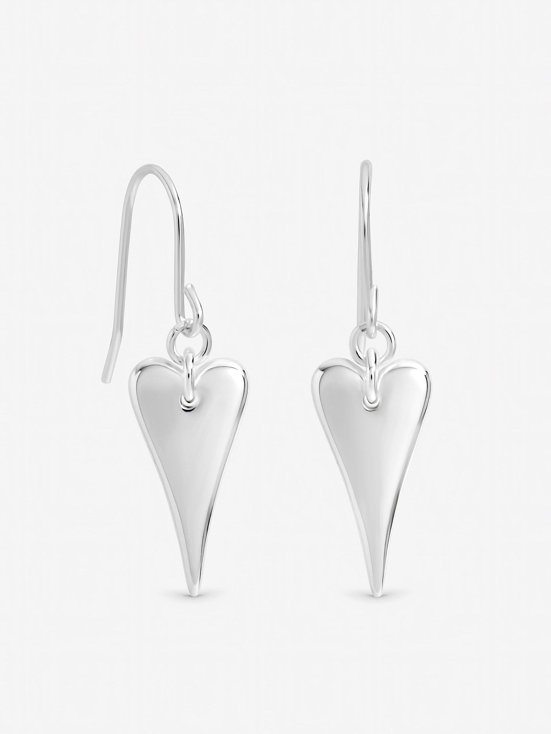 Inicio heart fishhook earrings 12mm (British brand)