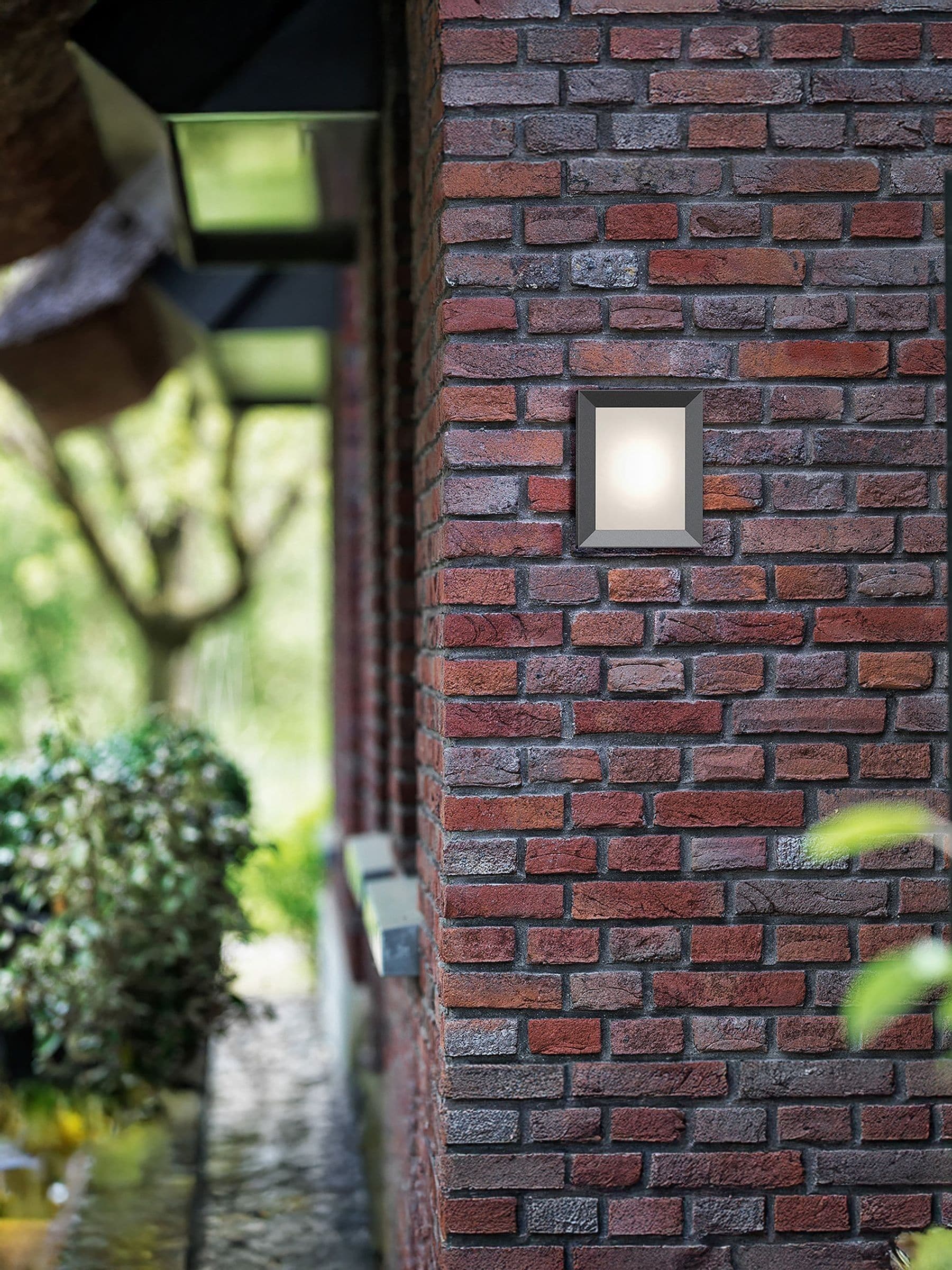 Philips black LED outdoor wall lantern, imported from the UK