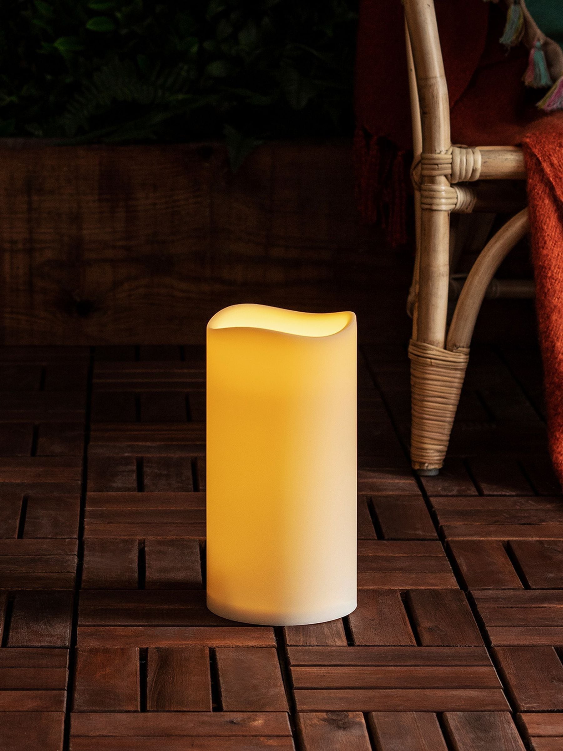 Lights4fun Port Isaac battery outdoor LED candle large, UK version