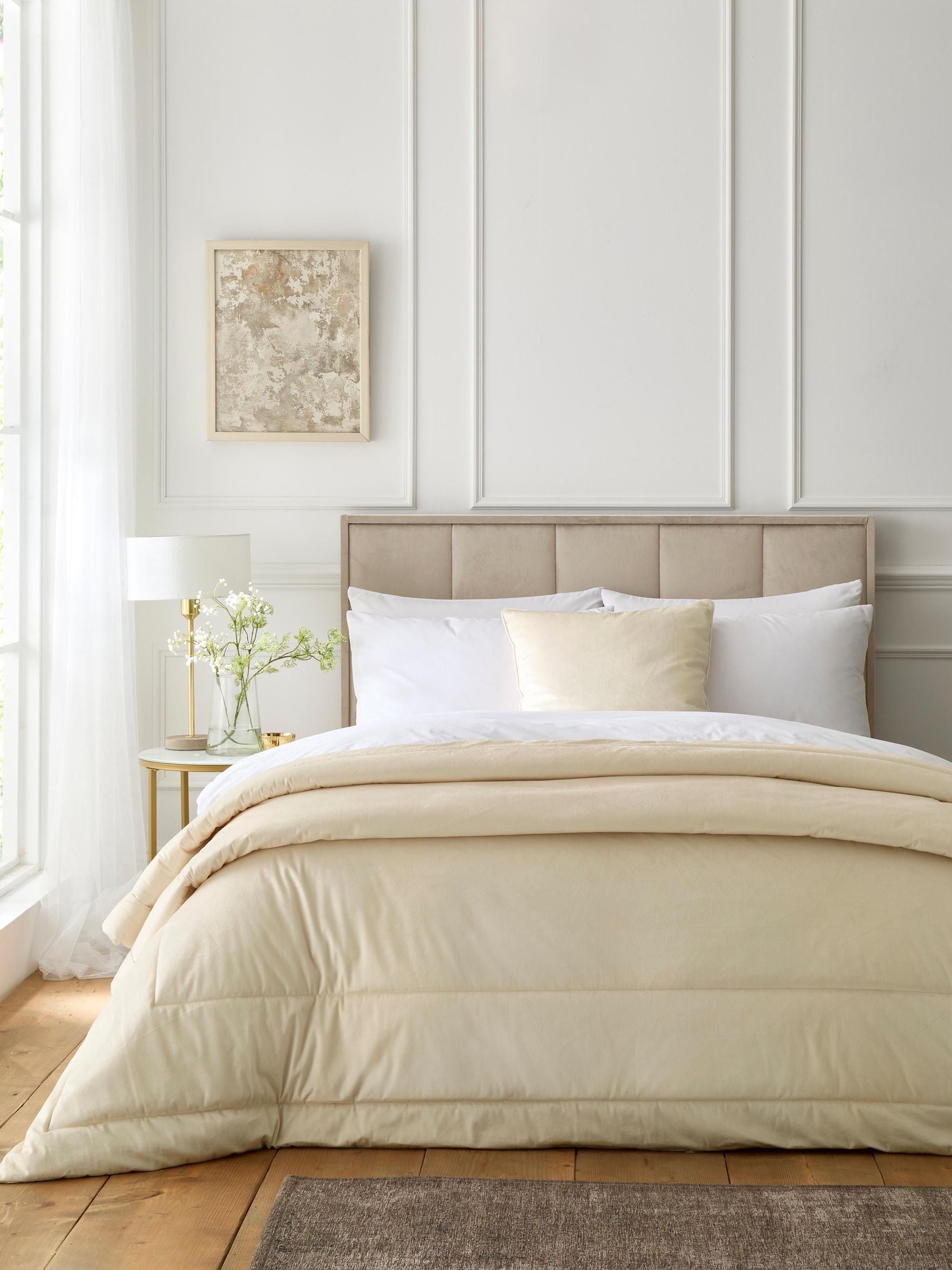 Appletree Cream Harlan Velvet Bedspread