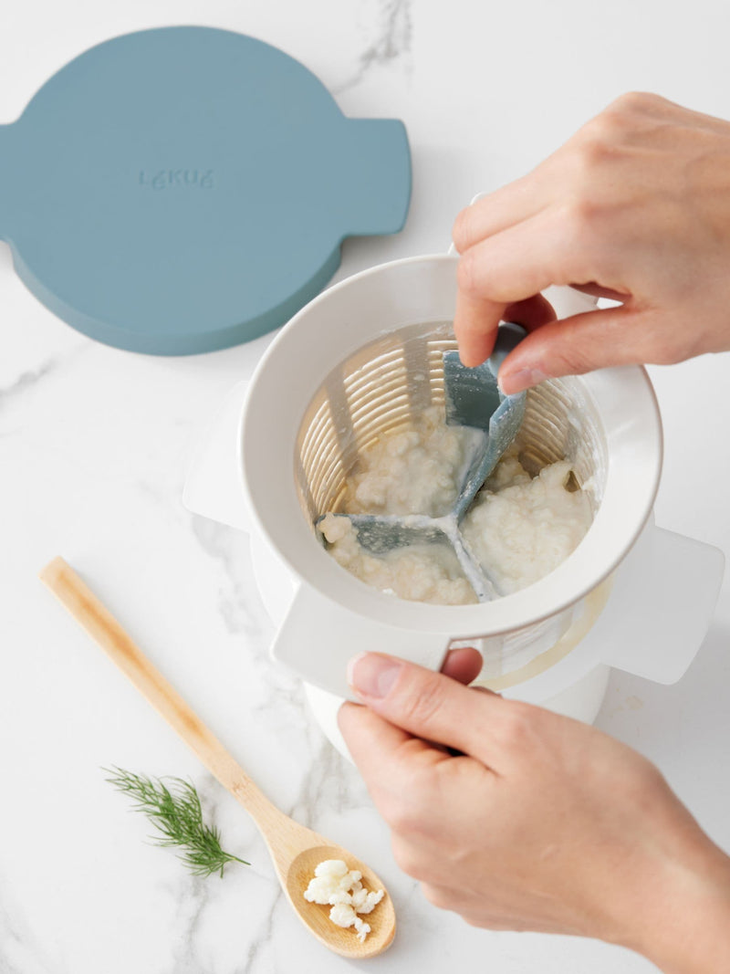 Lekue blue kefir & yogurt maker, imported from the UK