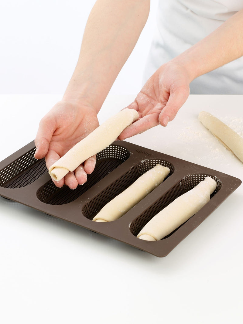 Lekue baking kit with bread maker and baguette mould - British product